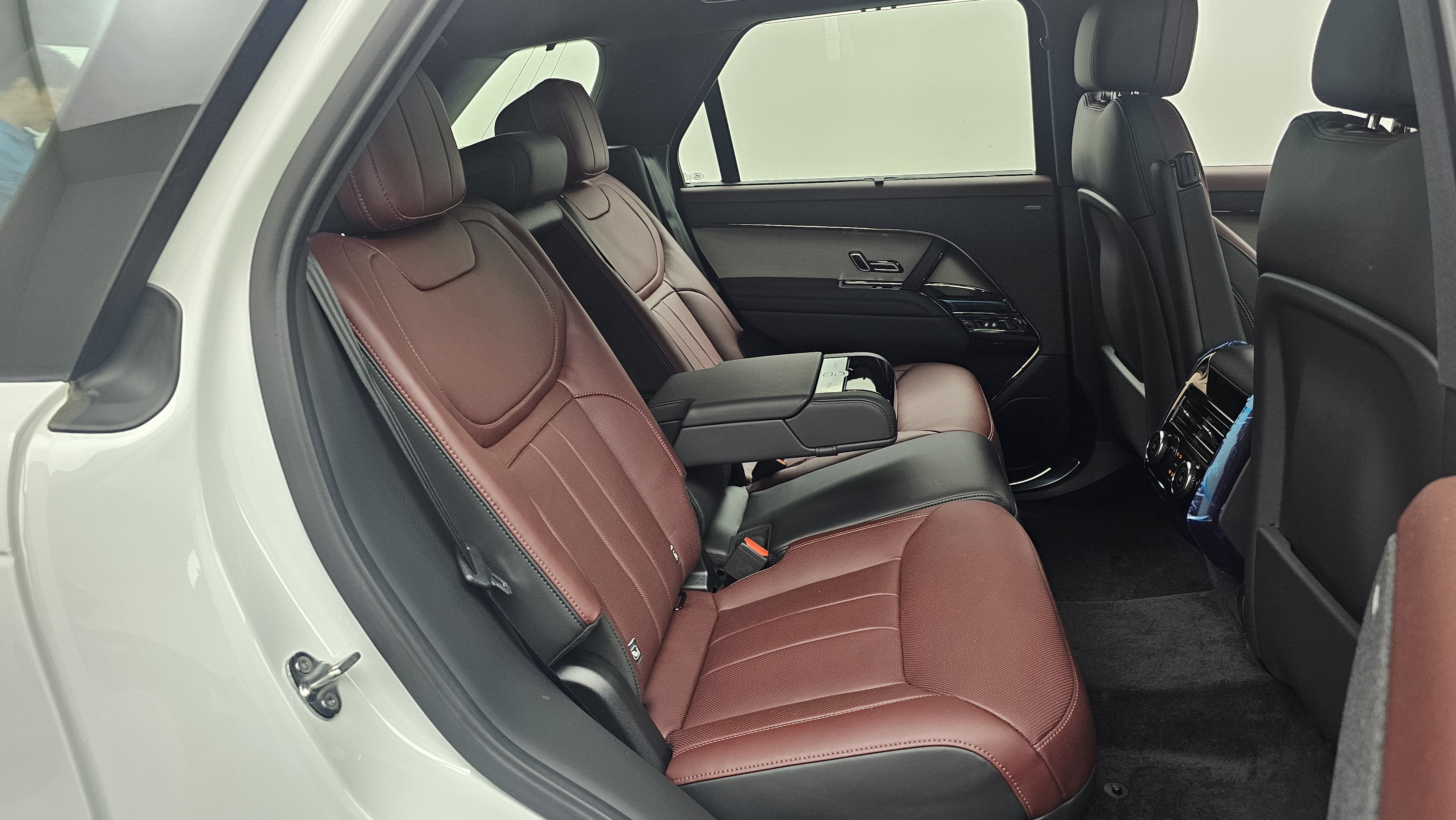 Land Rover Range Rover Sport — miniaturë 12