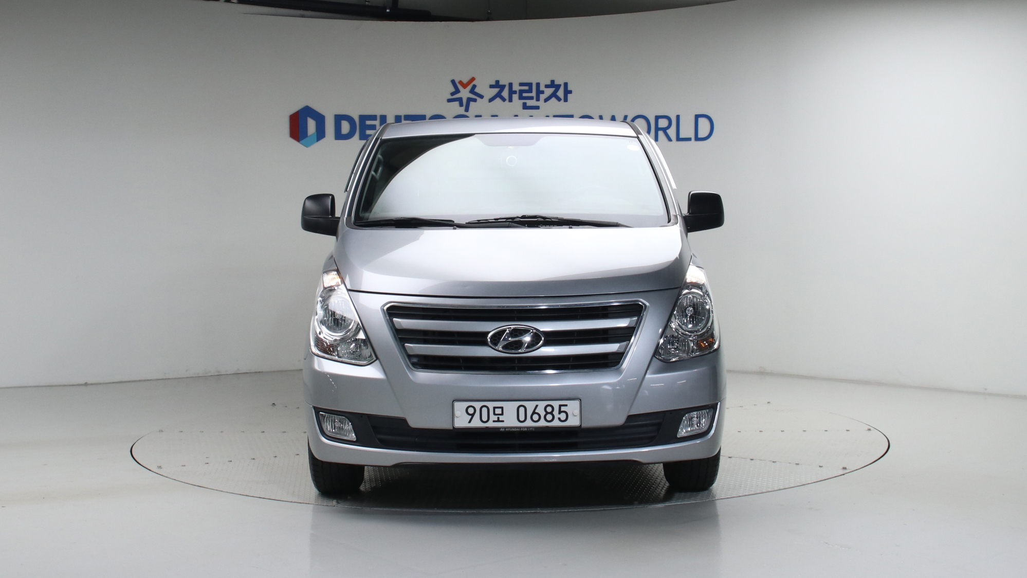 Hyundai Starex — miniaturë 3