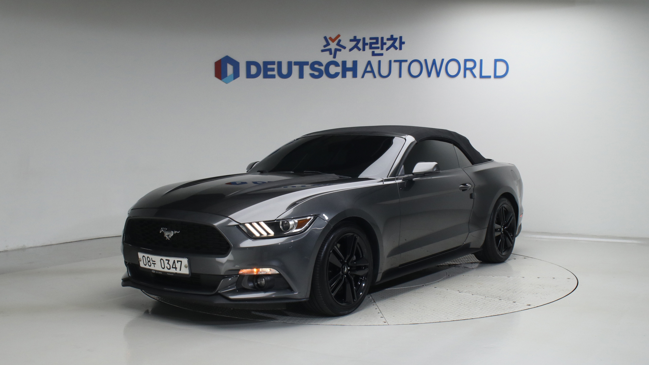 Ford Mustang — miniaturë 20