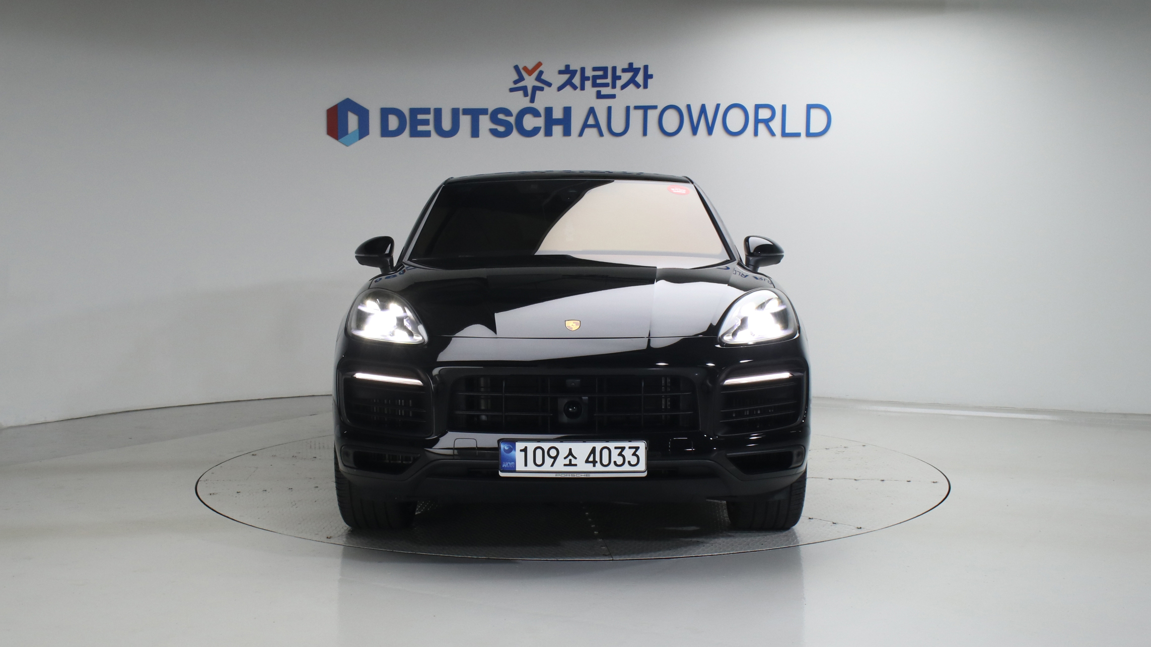 Porsche Cayenne — miniaturë 3