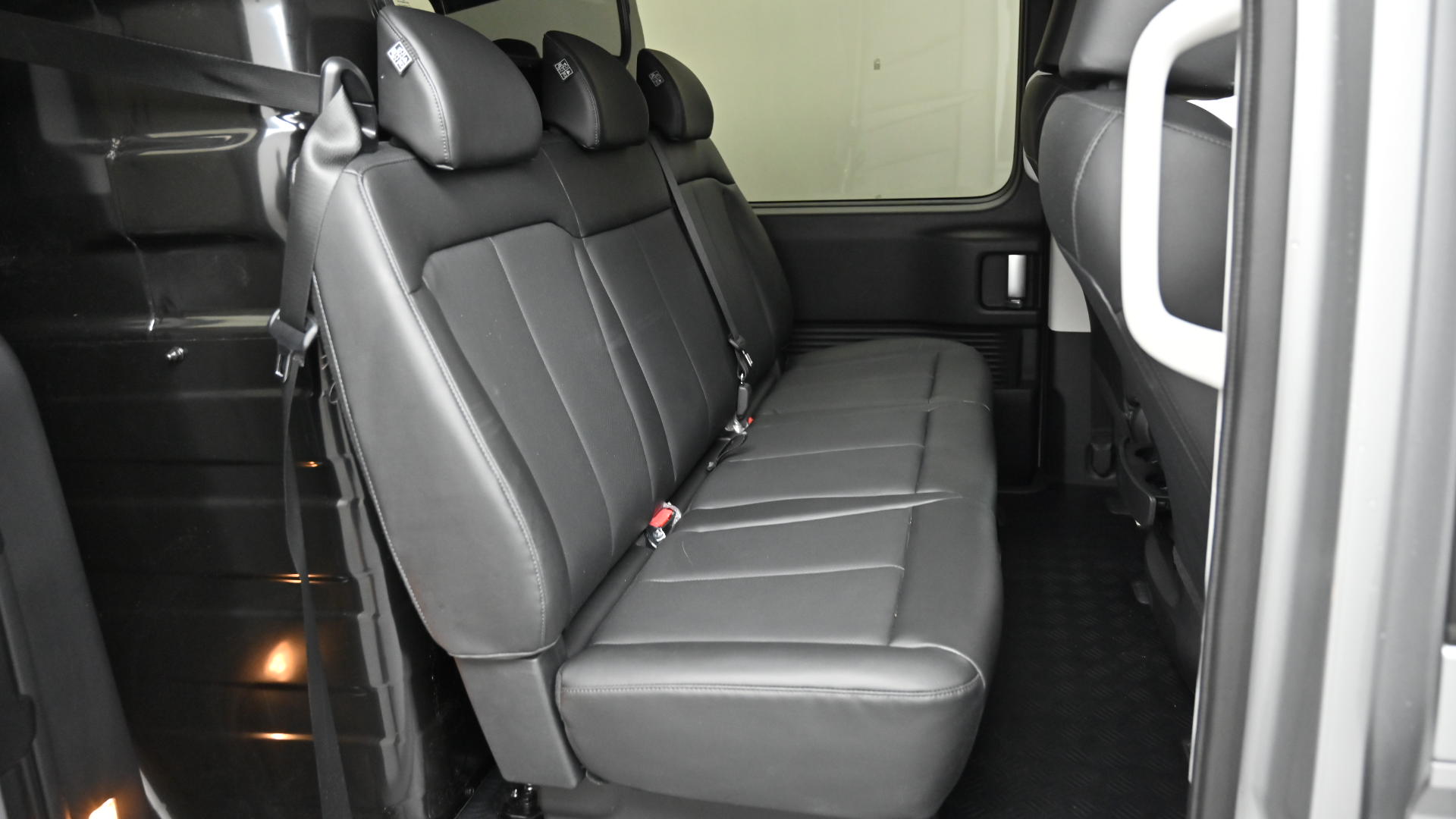 Hyundai Staria — miniaturë 12