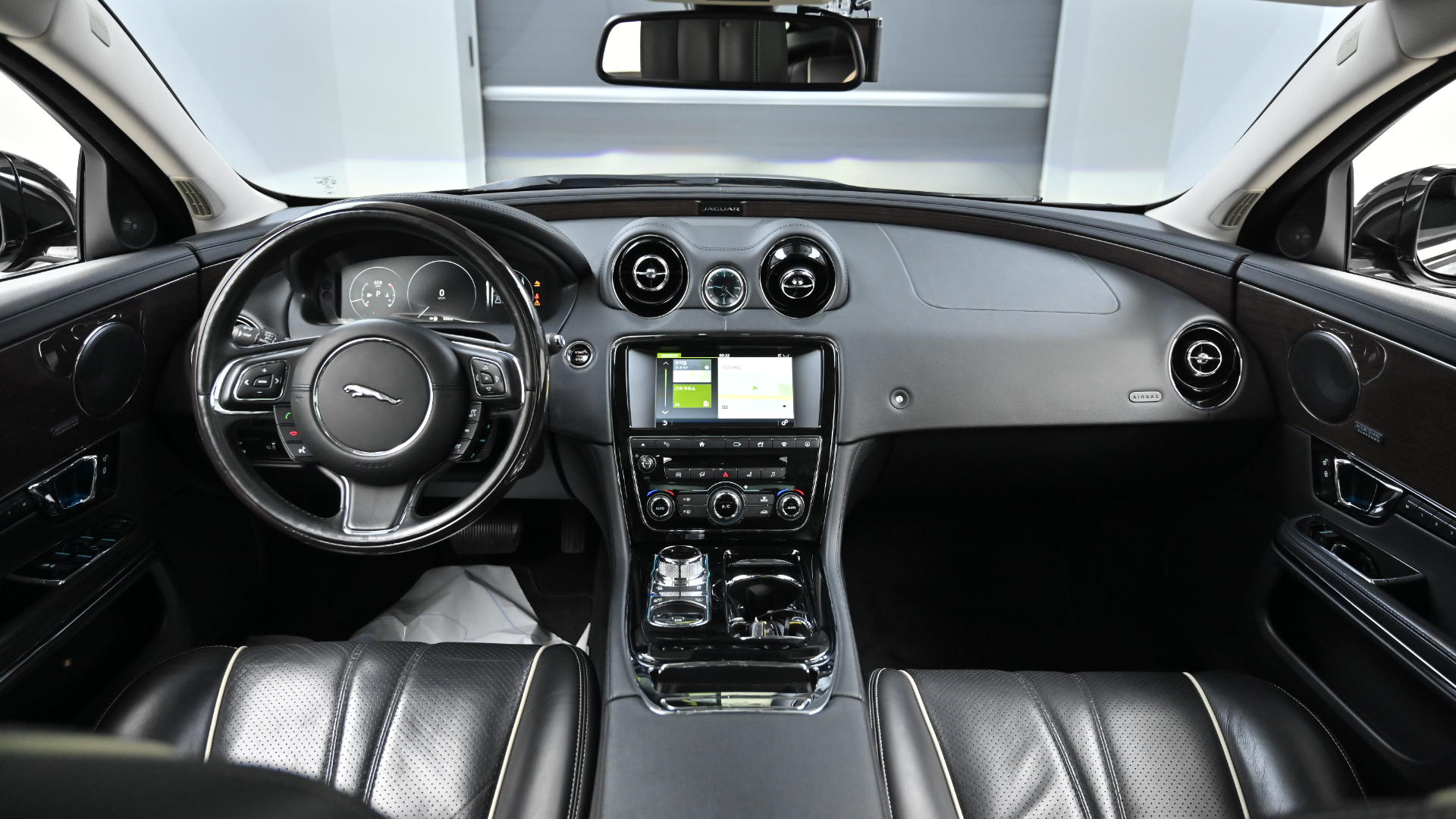 Jaguar XJ (X351) 3.0D Premium Luxury LWB