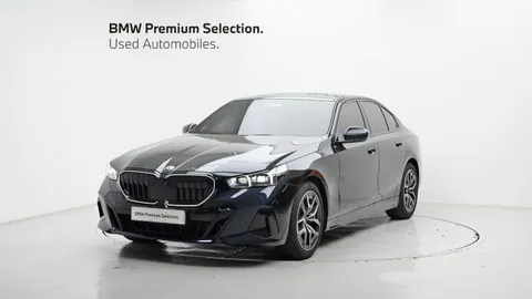 차량 이미지: BMW 5시리즈 (G60)