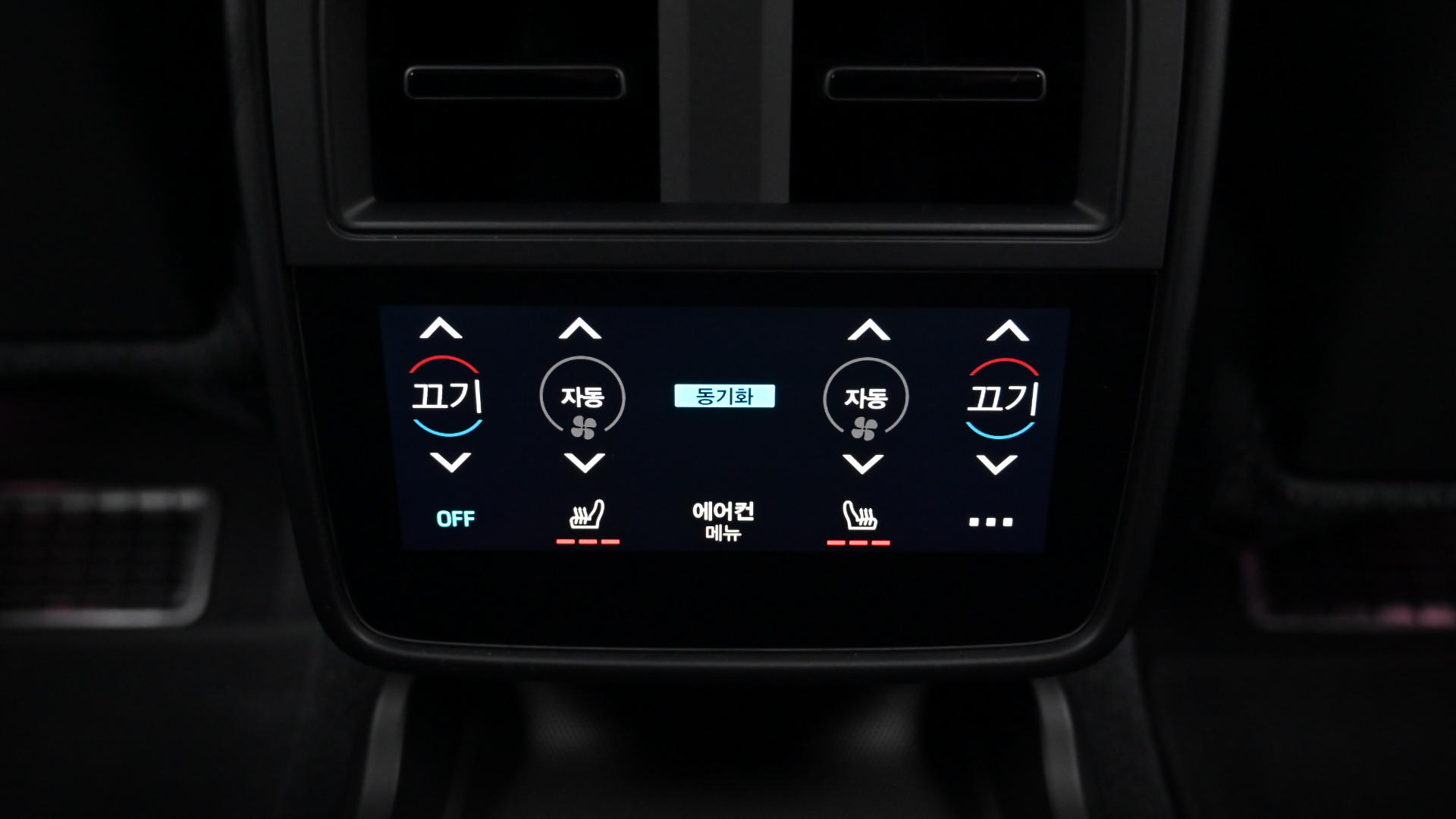 Porsche Taycan — miniaturë 16