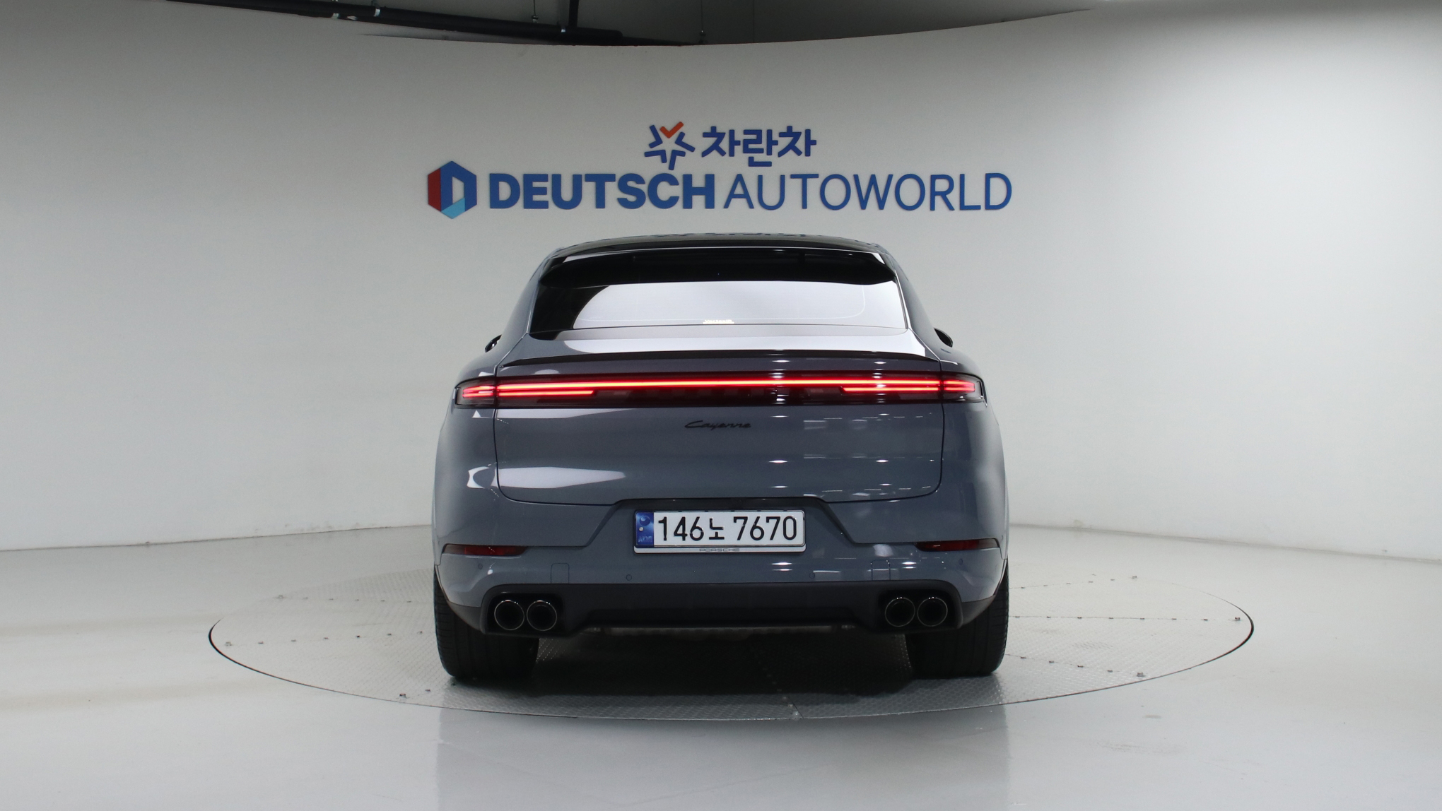Porsche Cayenne — miniaturë 4