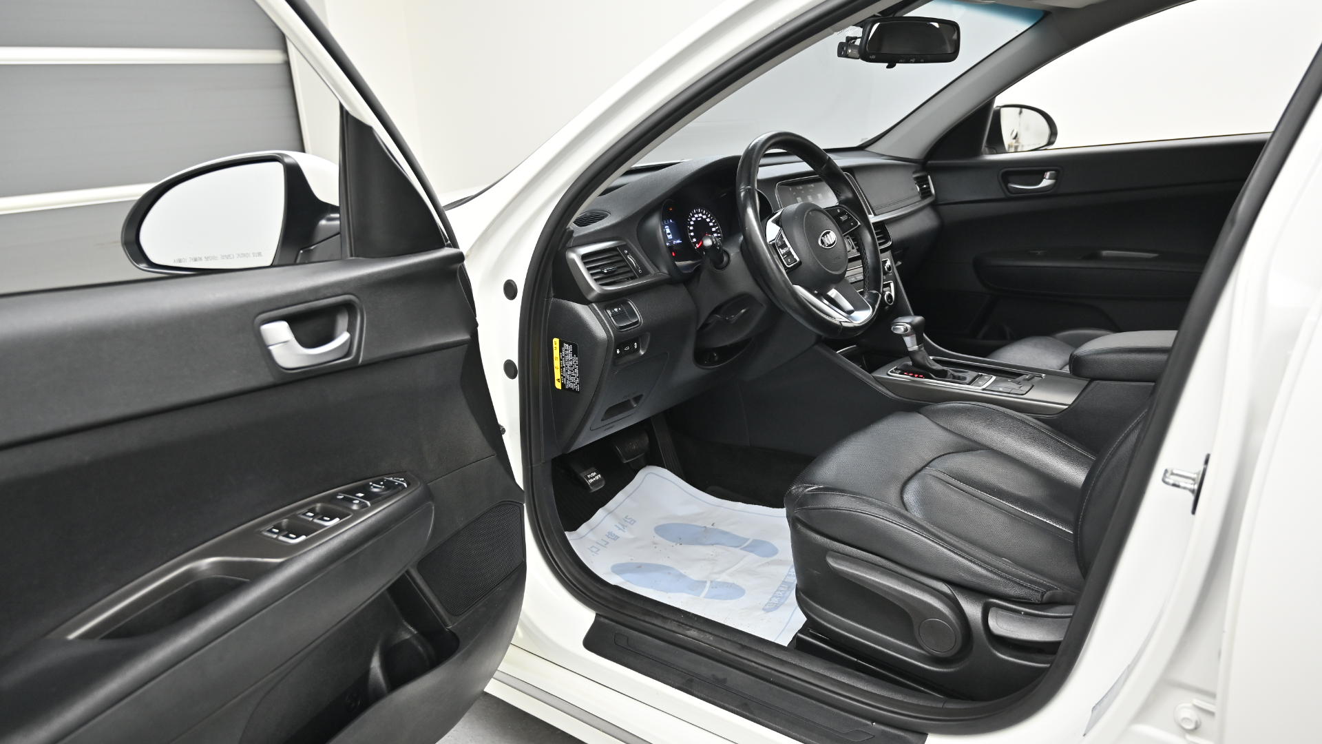 Kia K5 — miniaturë 11