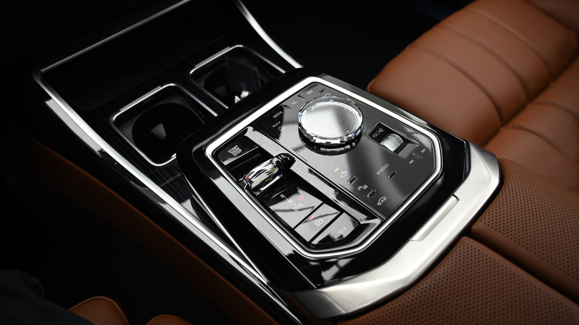 BMW 7er — miniaturë 9