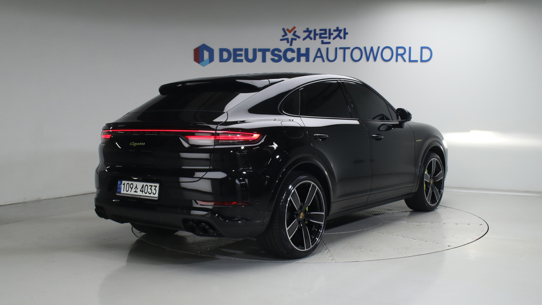 Porsche Cayenne — miniaturë 2