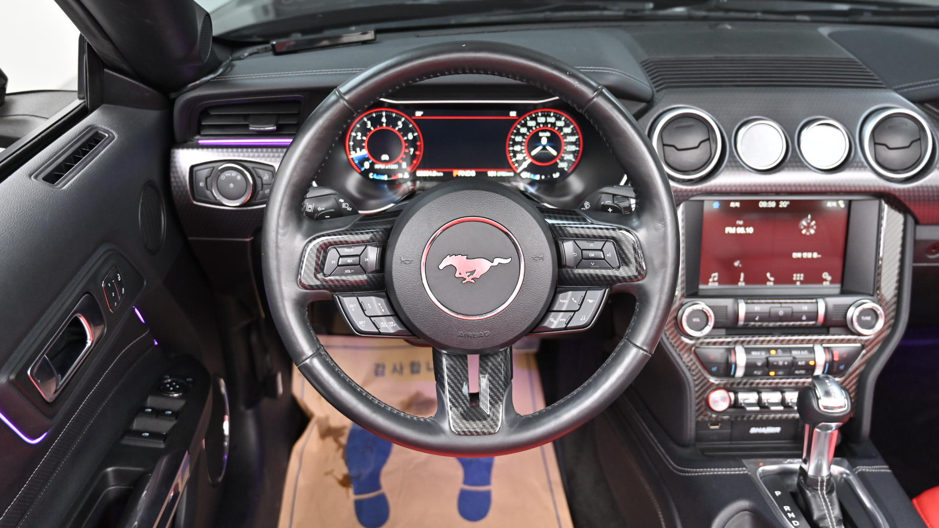 Ford Mustang — miniaturë 13
