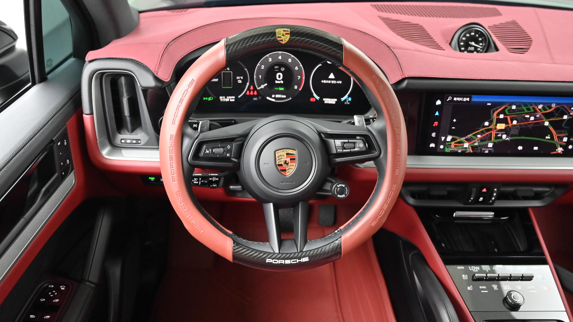 Porsche Cayenne — miniaturë 13