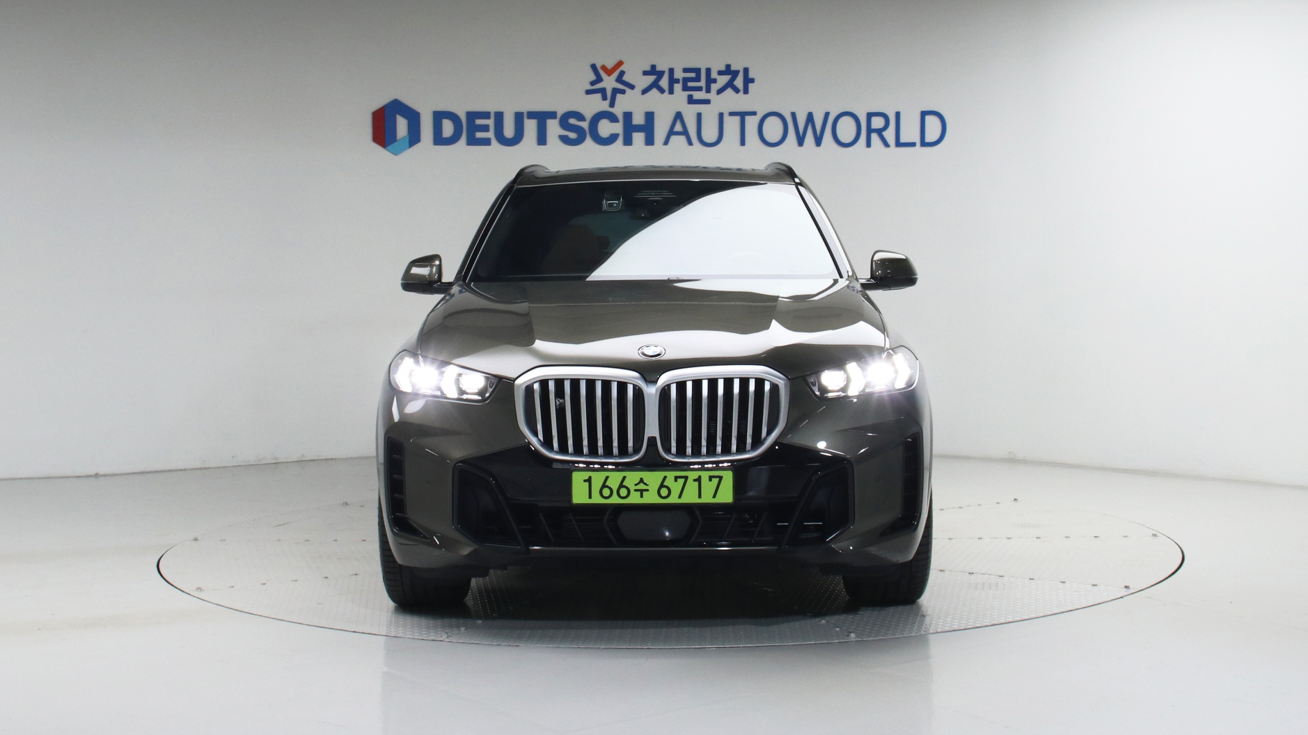 BMW X5 — miniaturë 3