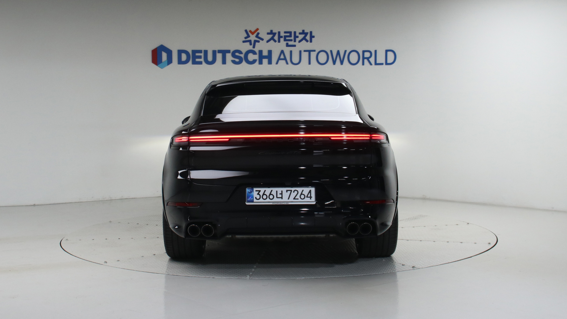 Porsche Cayenne — miniaturë 4