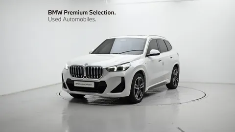 차량 이미지: BMW X1 (U11)