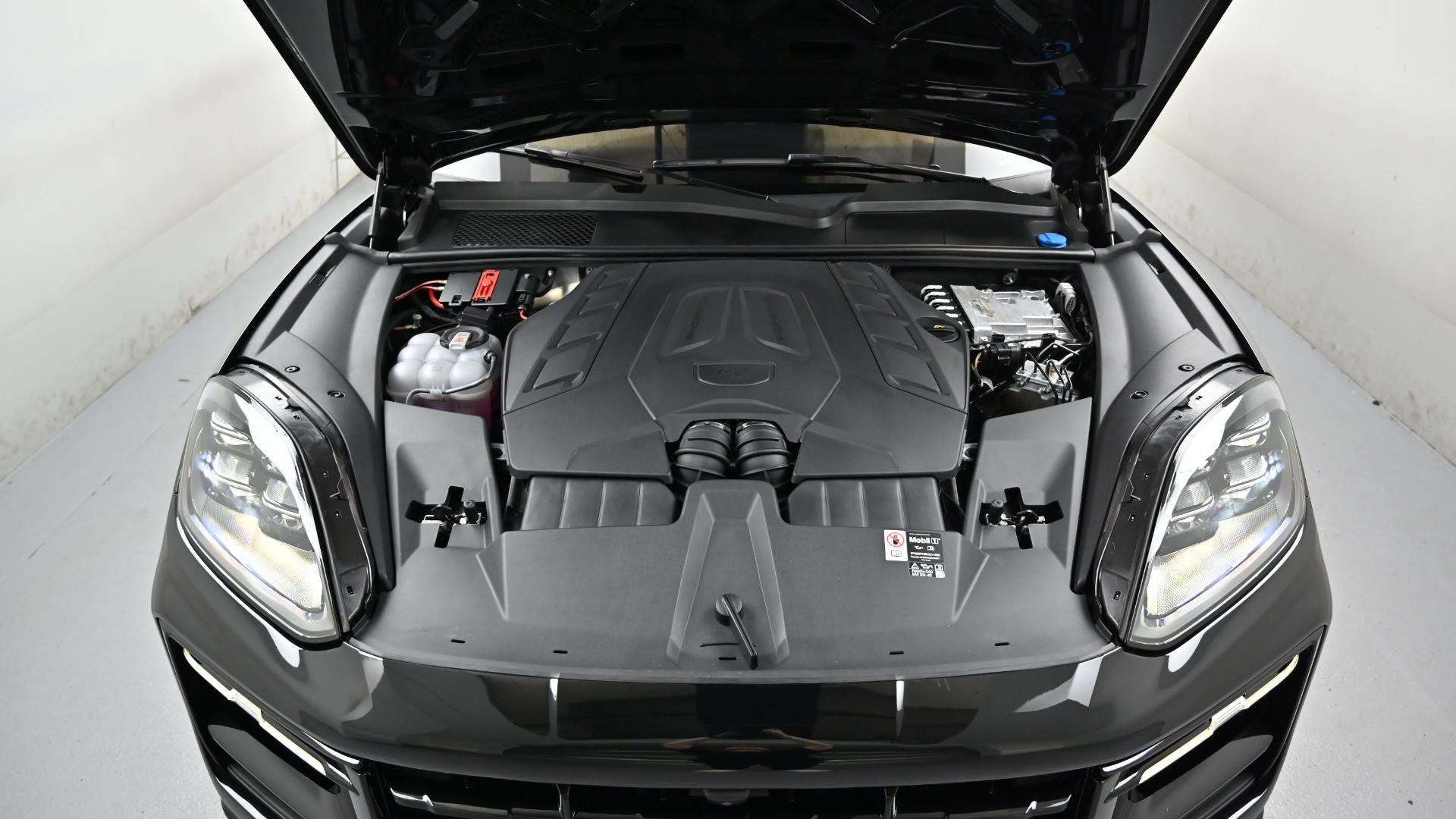 Porsche Cayenne — miniaturë 6
