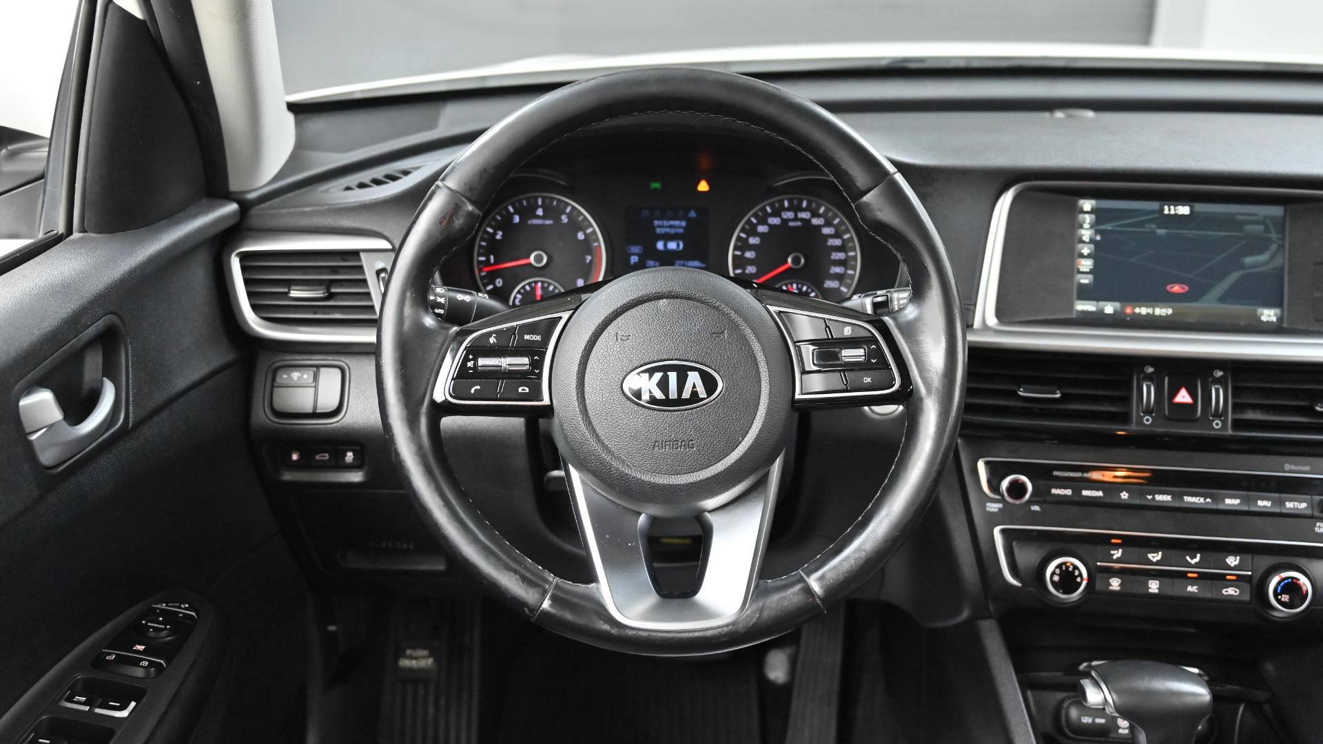 Kia K5 — miniaturë 13