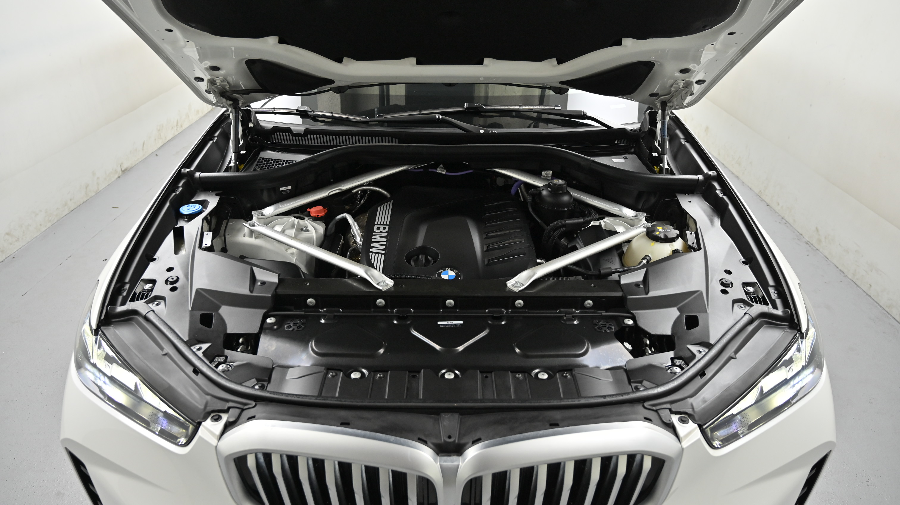 BMW X5 — miniaturë 6