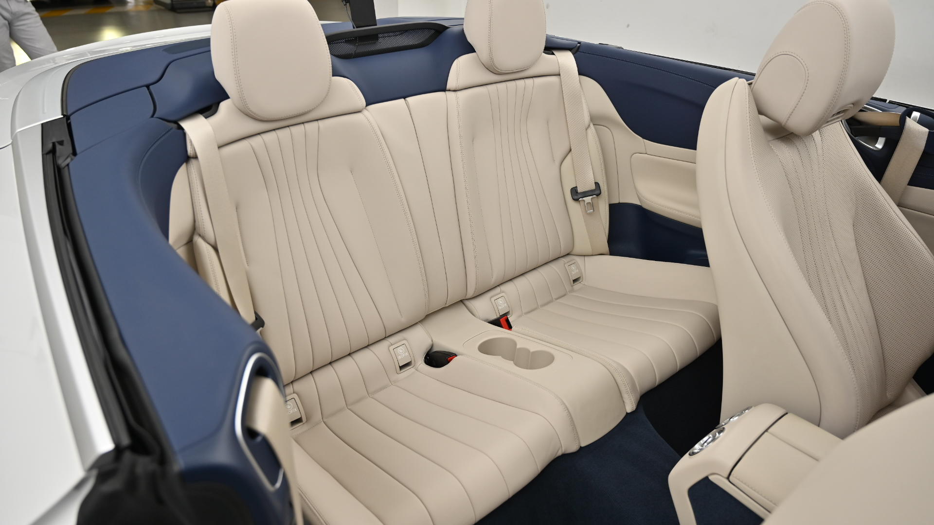Mercedes-Benz E-klasse — miniaturë 12