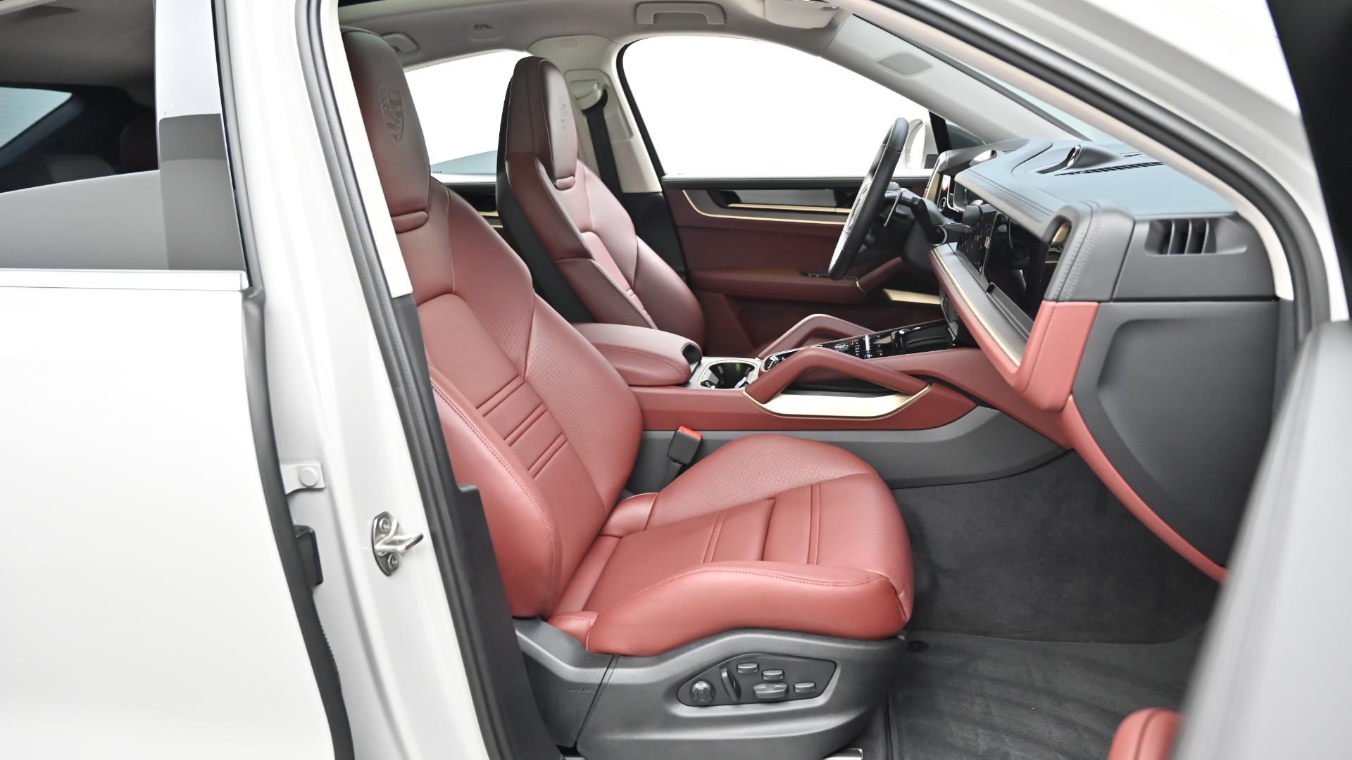 Porsche Cayenne — miniaturë 10