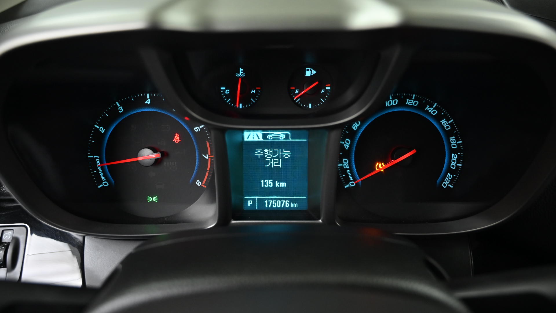 Chevrolet Orlando — miniaturë 8