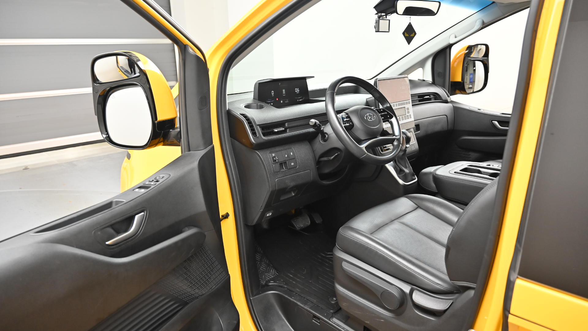 Hyundai Staria — miniaturë 30