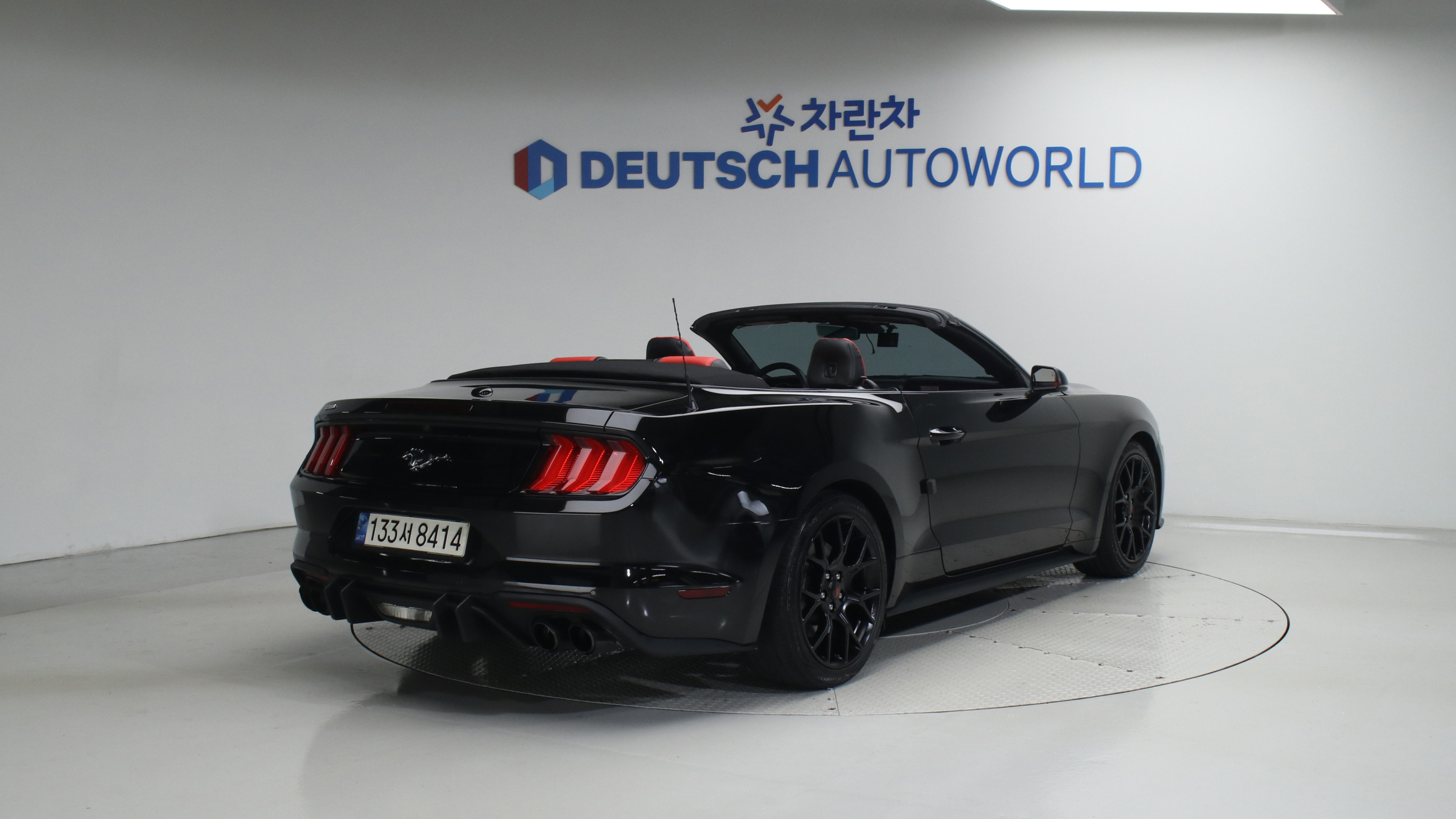 Ford Mustang — miniaturë 2