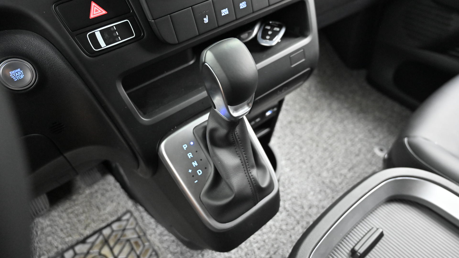 Hyundai Staria — miniaturë 9