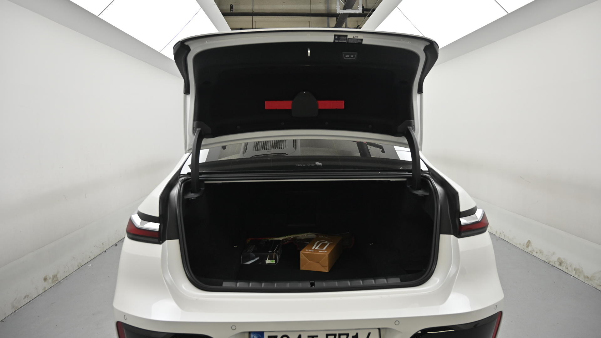 BMW 7er — miniaturë 19