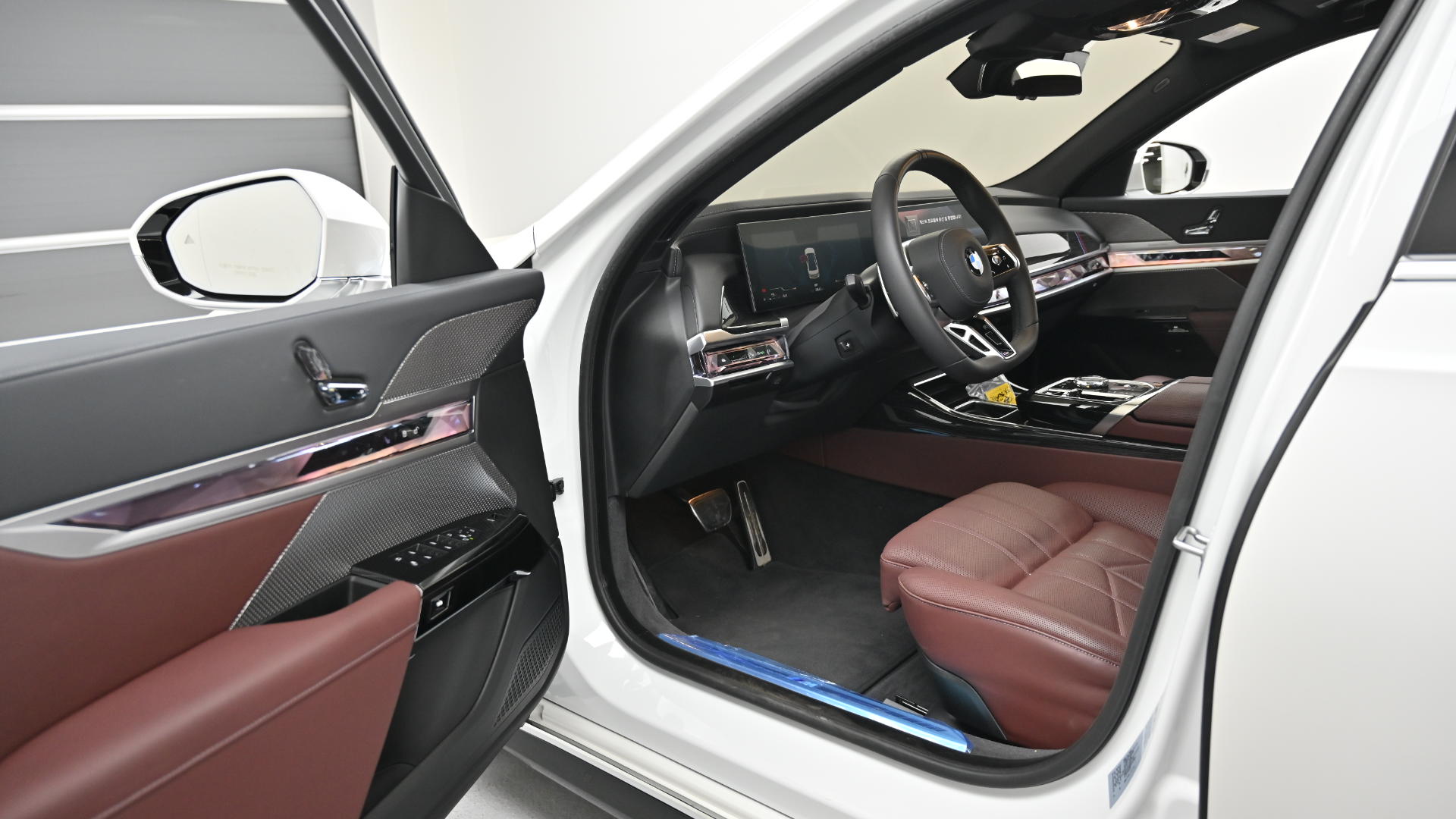 BMW 7er — miniaturë 11