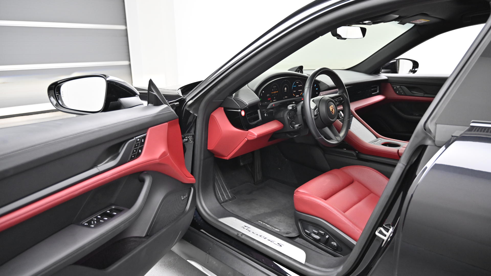 Porsche Taycan — miniaturë 11