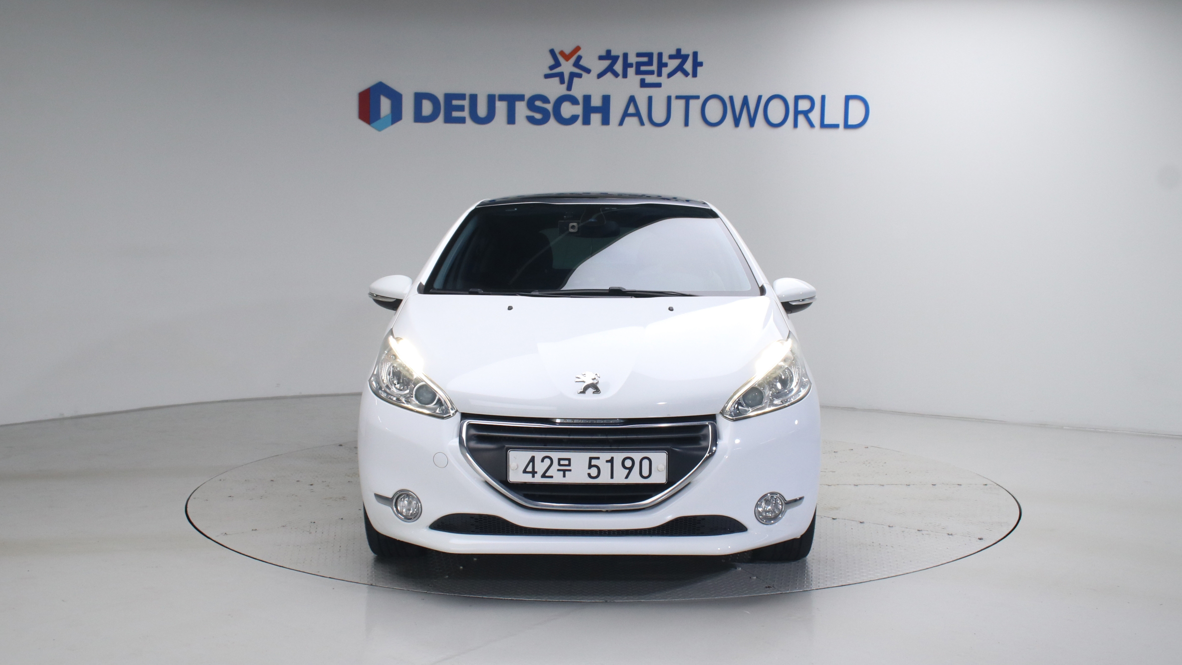 Peugeot 208 1.6 E-HDi Eco 5-door
