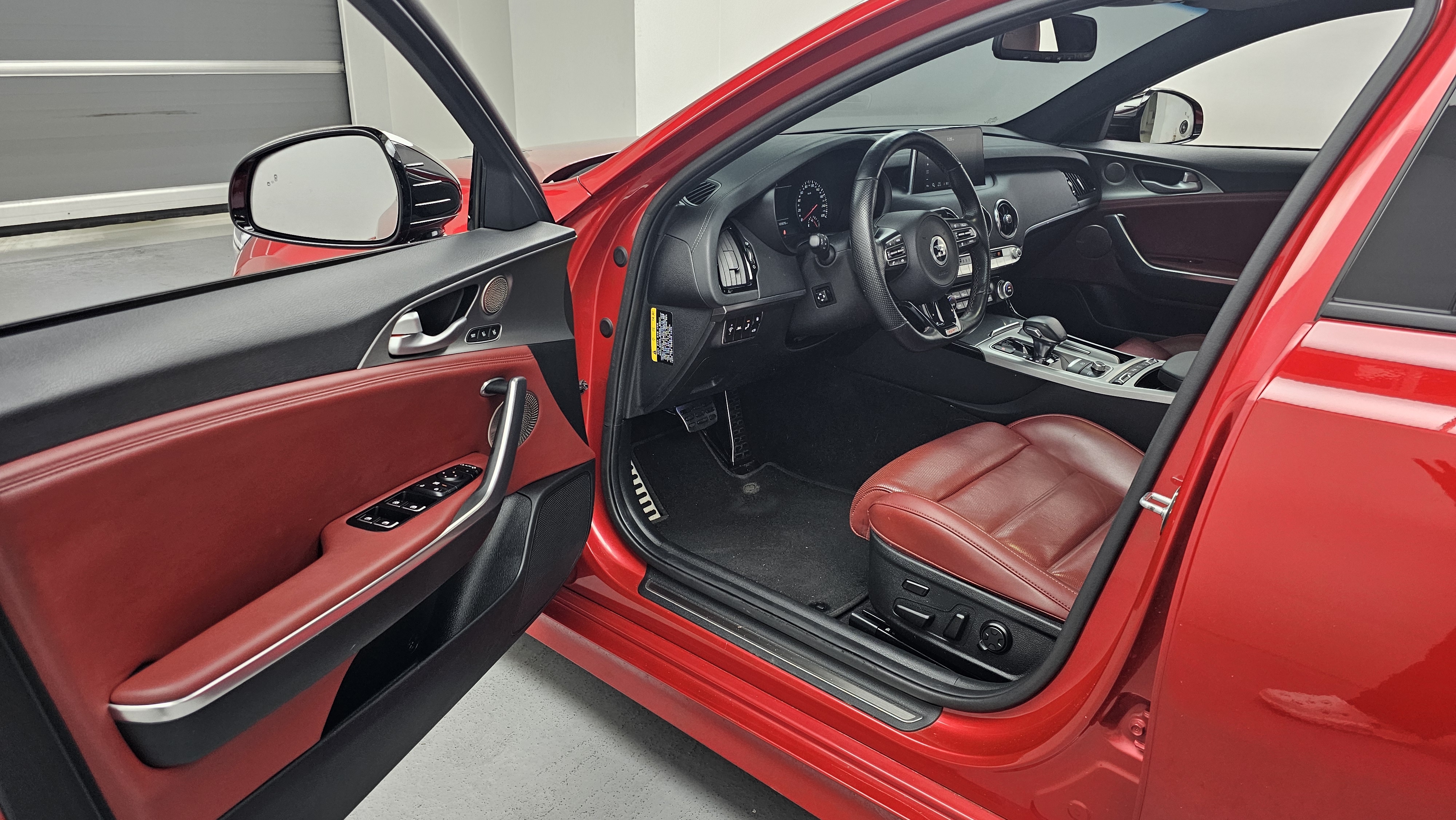 Kia Stinger — miniaturë 29