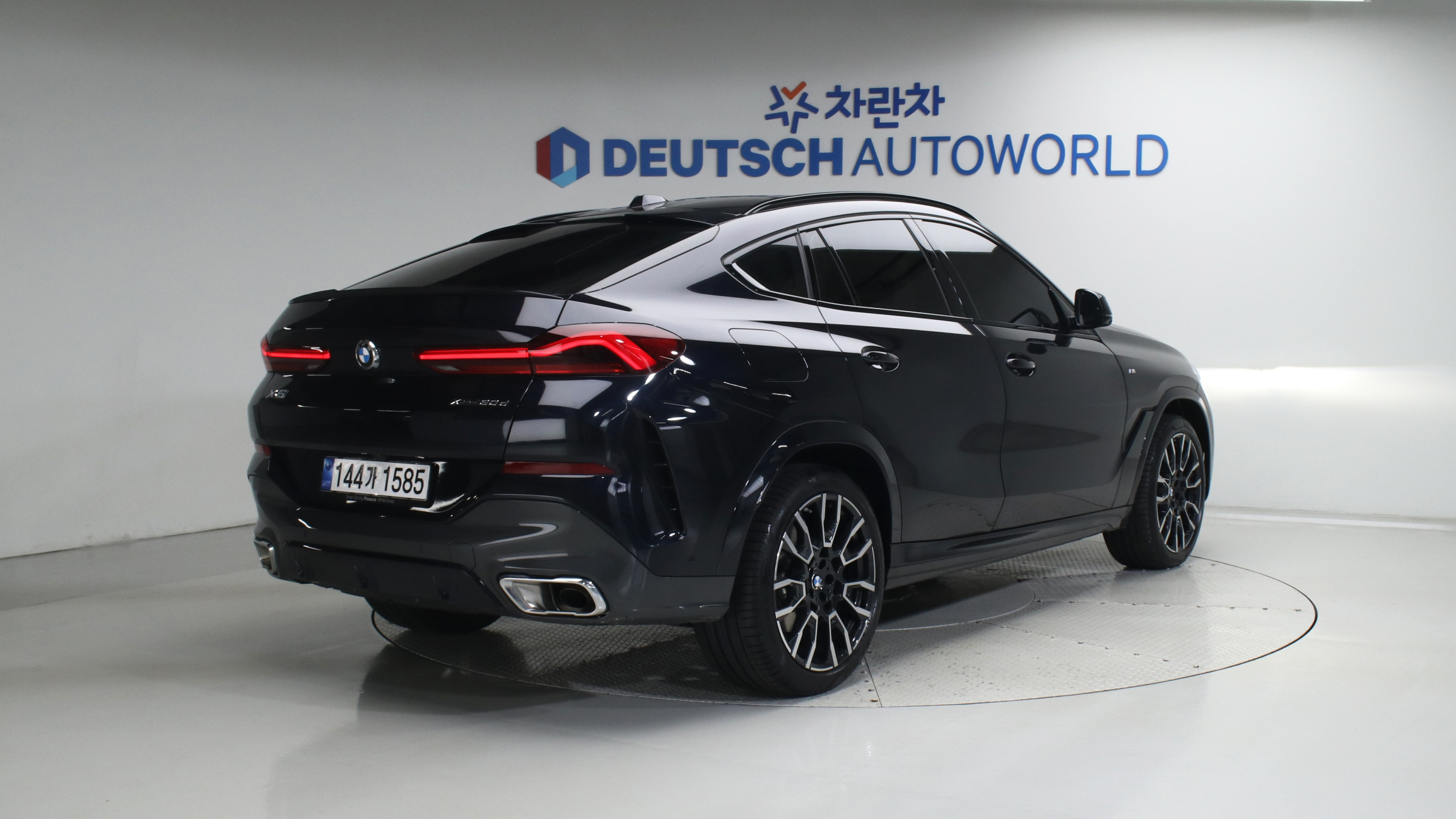 BMW X6 — miniaturë 2