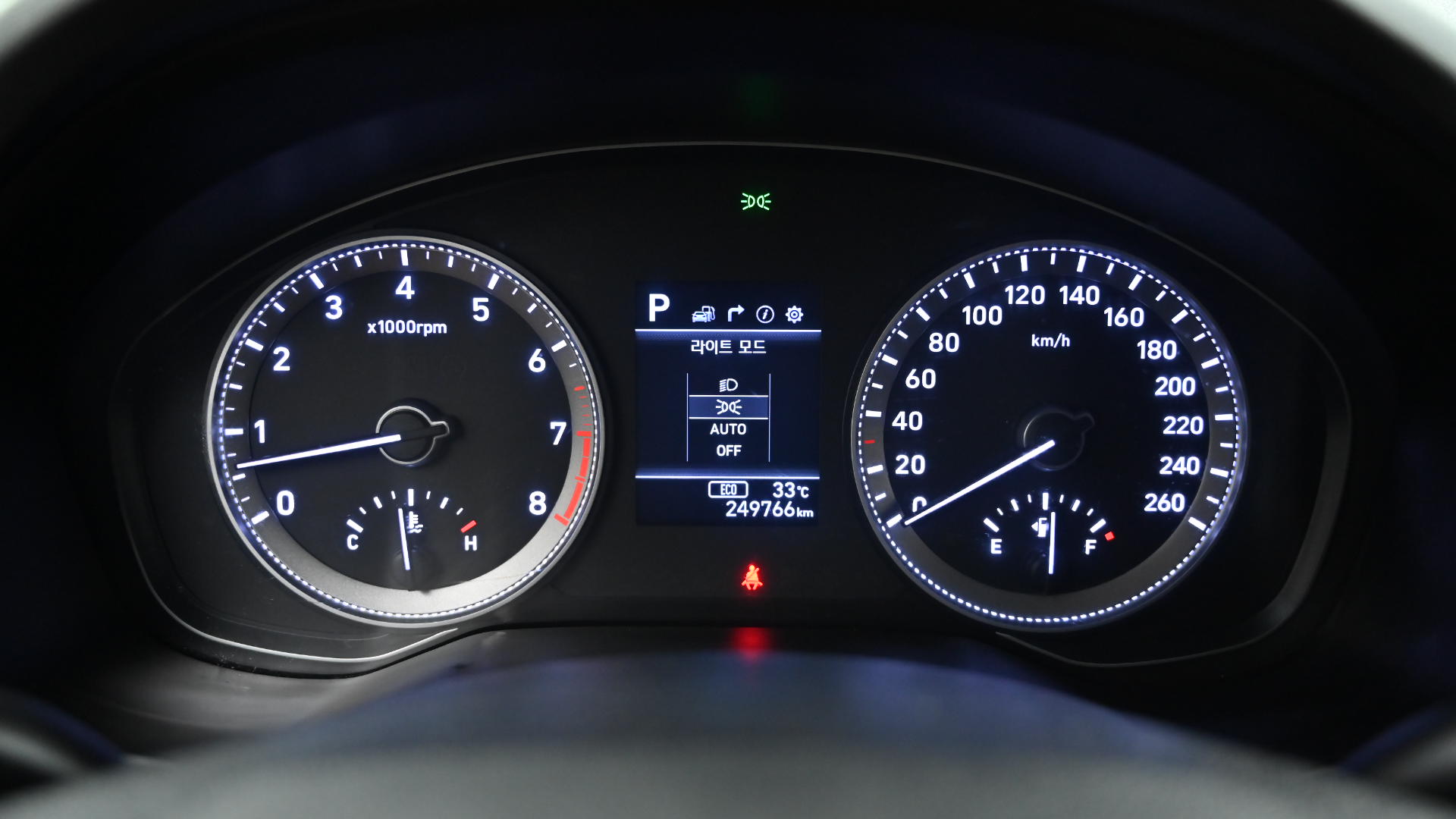 Hyundai Grandeur — miniaturë 8