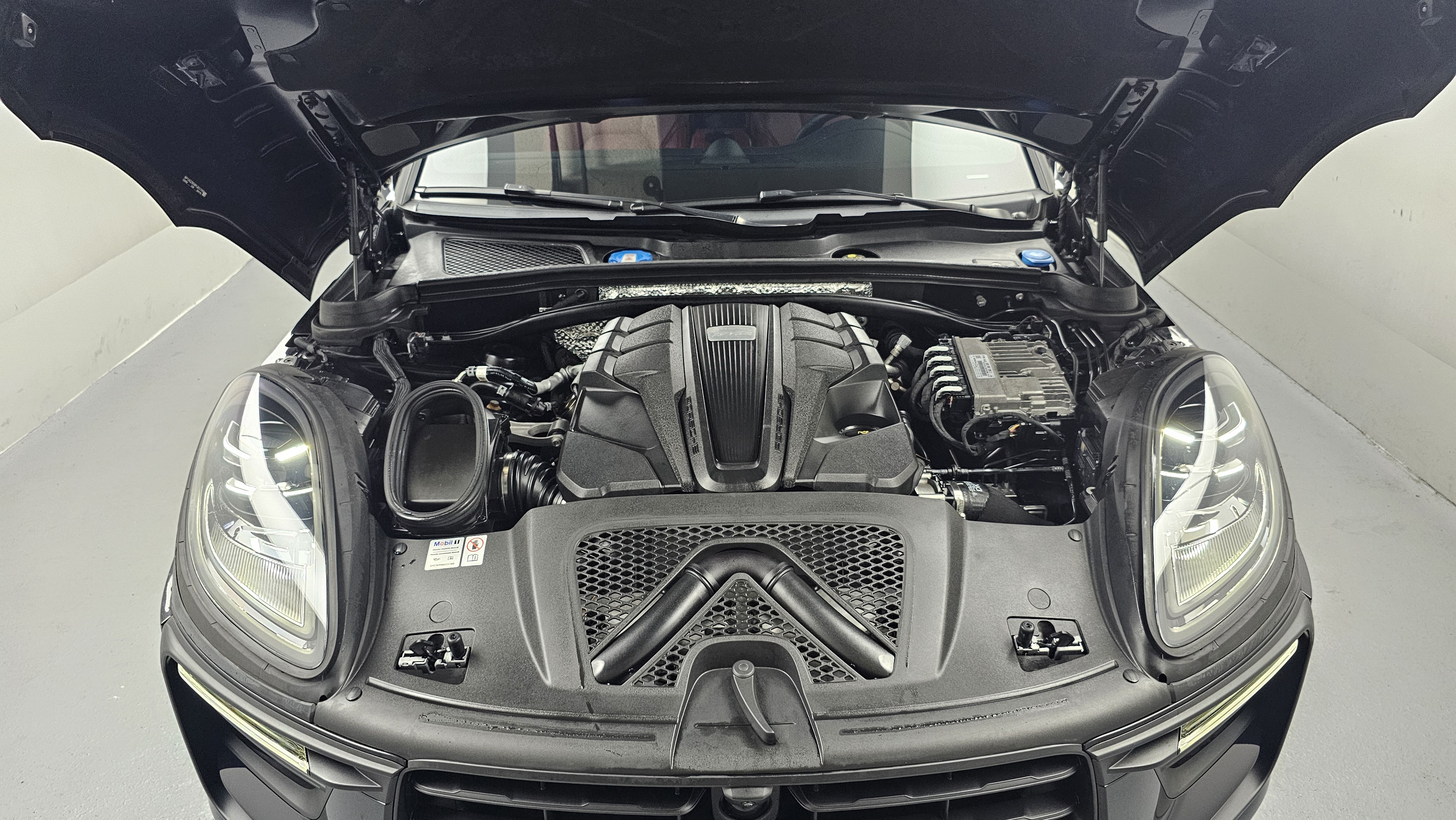 Porsche Macan — miniaturë 28