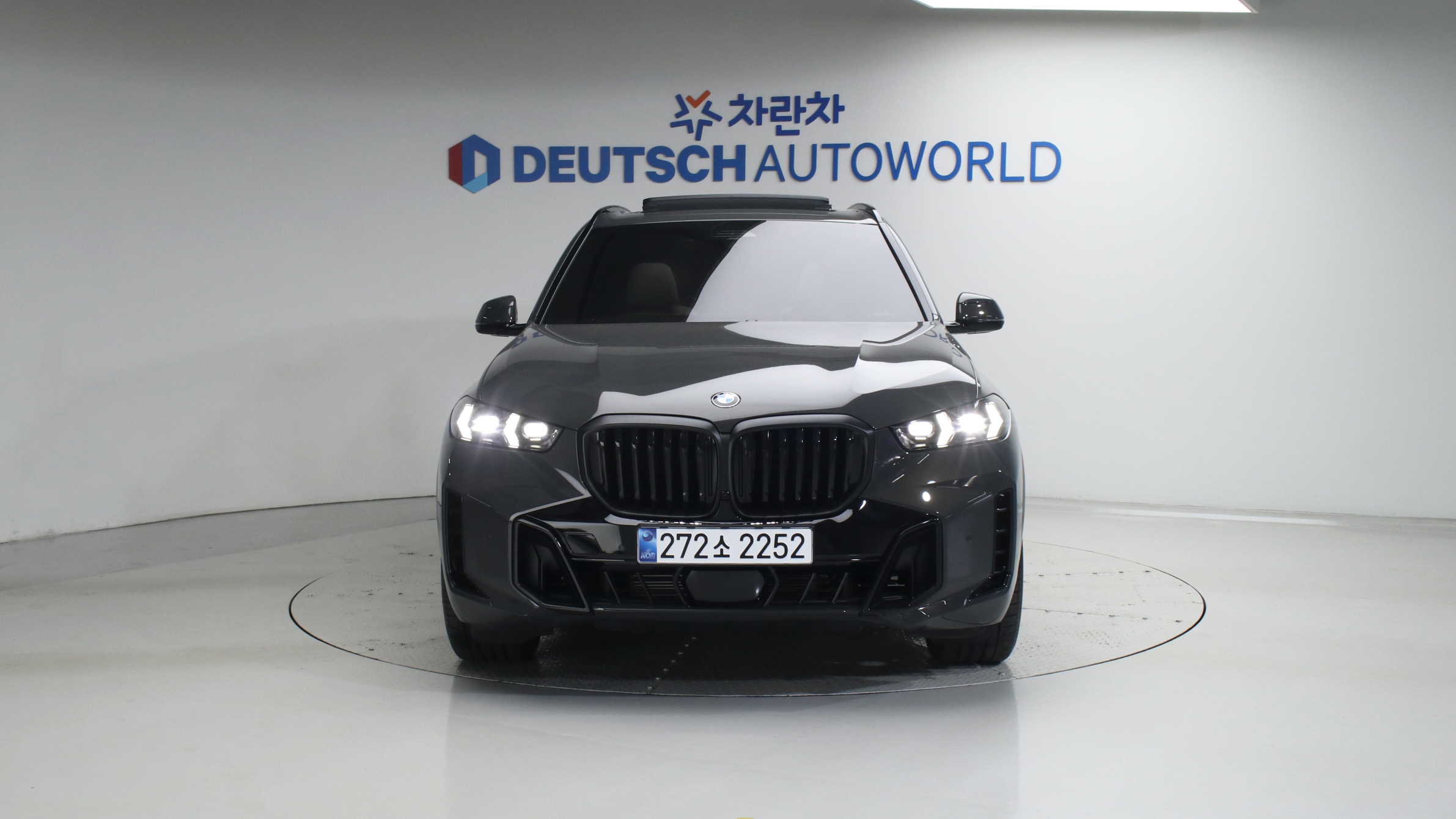 BMW X5 — miniaturë 3