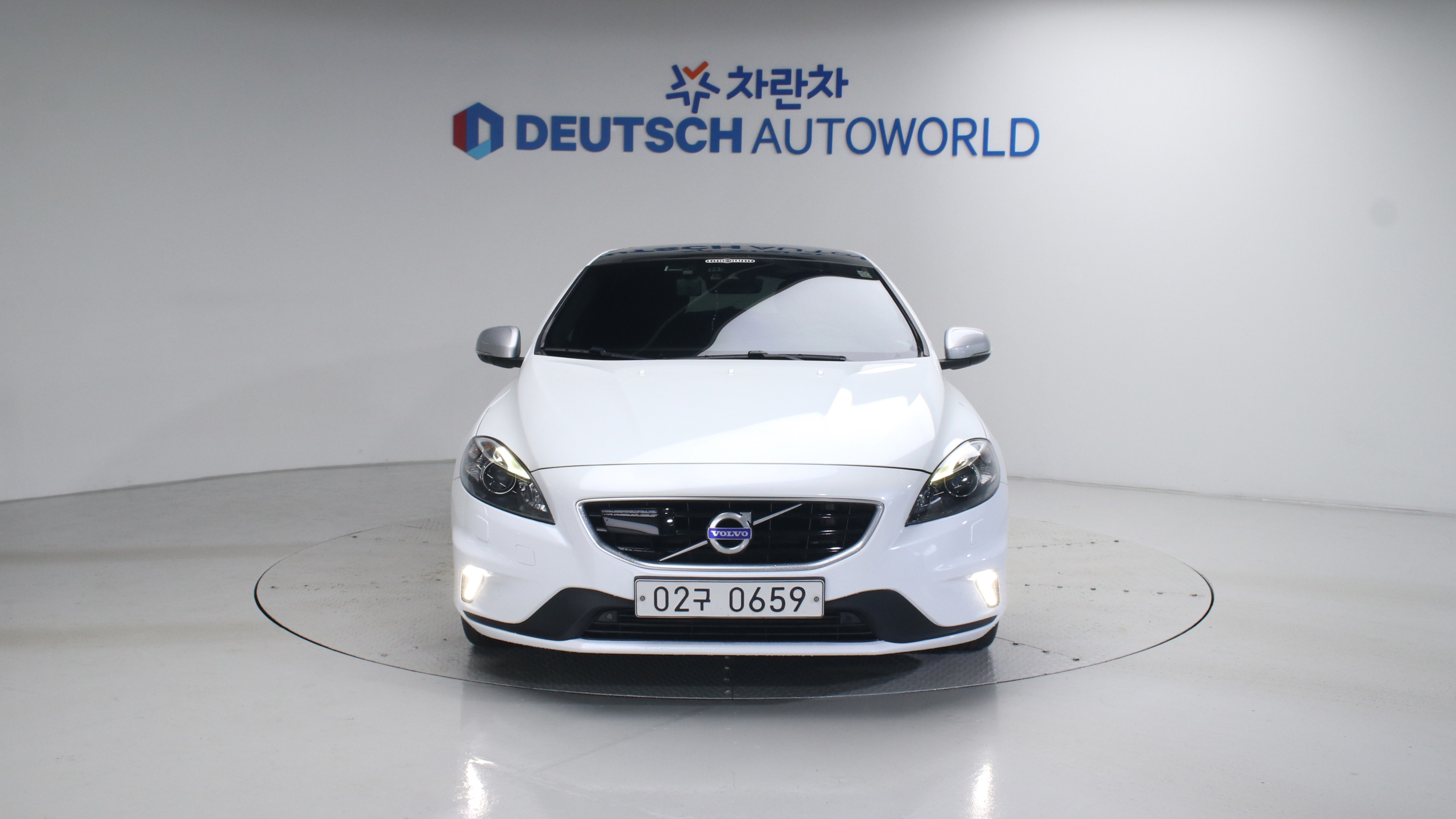 Volvo V40 T5 2nd Generation