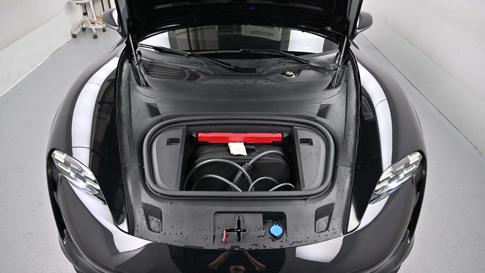 Porsche Taycan — miniaturë 6