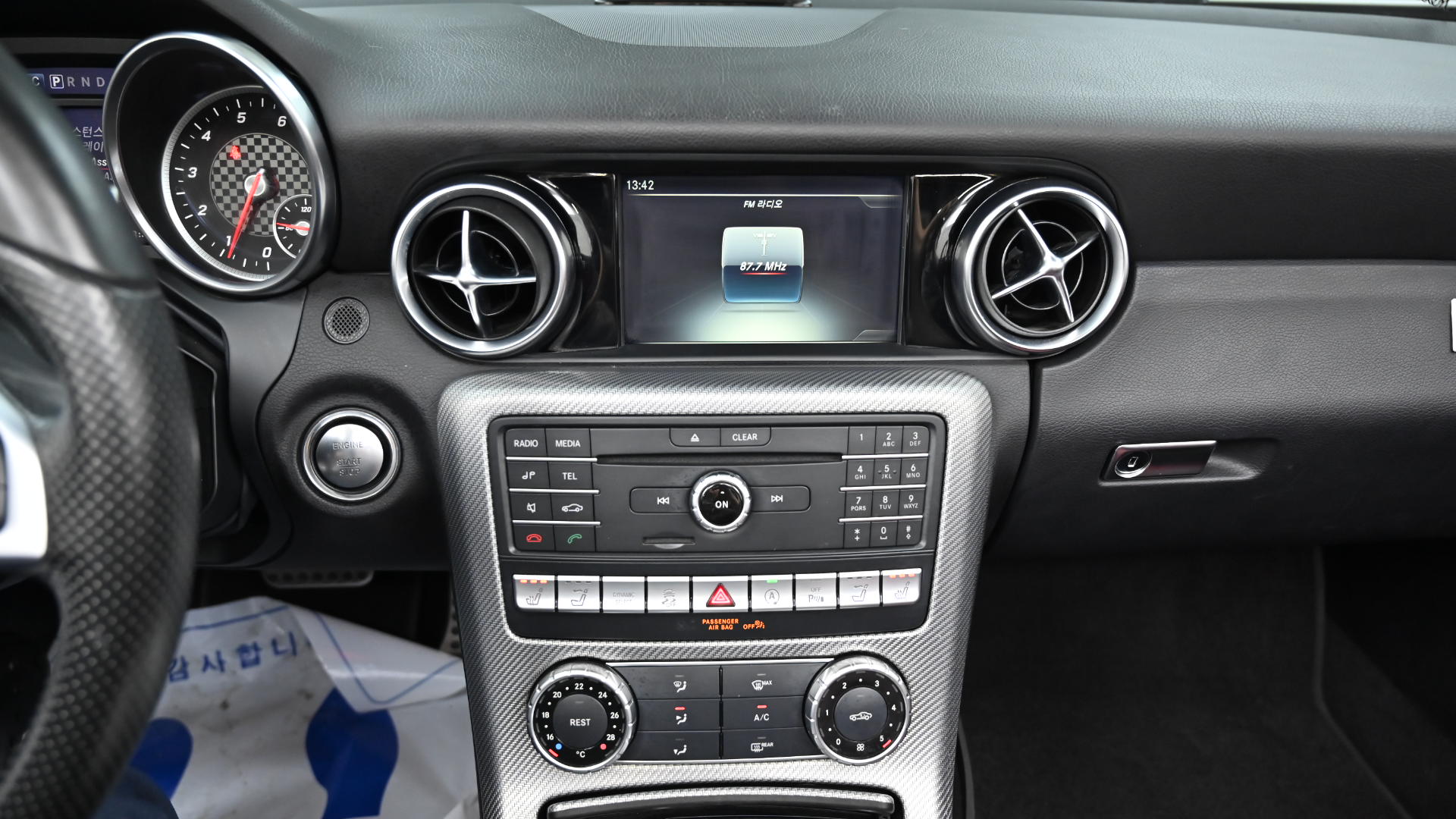 Mercedes-Benz SLC-klasse — miniaturë 14
