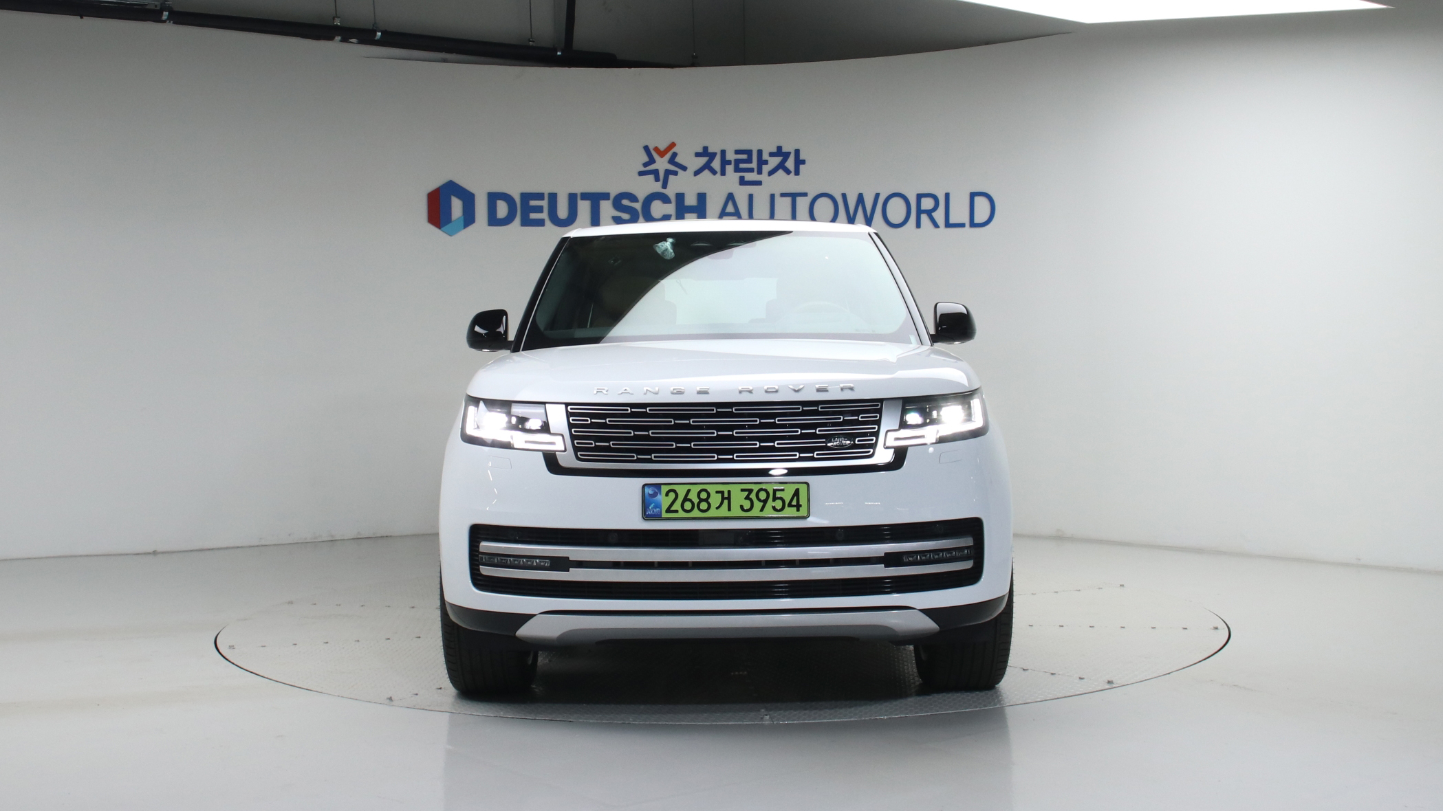 Land Rover Range Rover — miniaturë 3