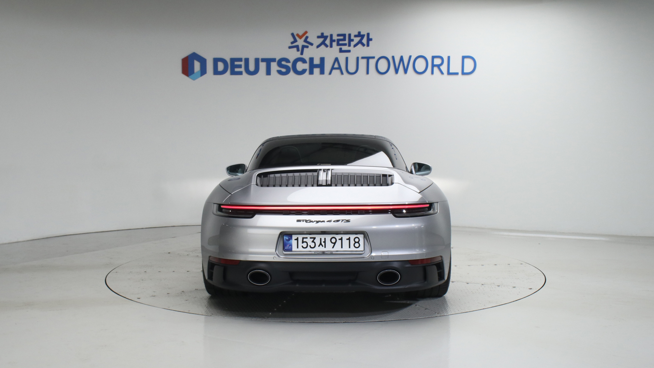 Porsche 911 — miniaturë 4