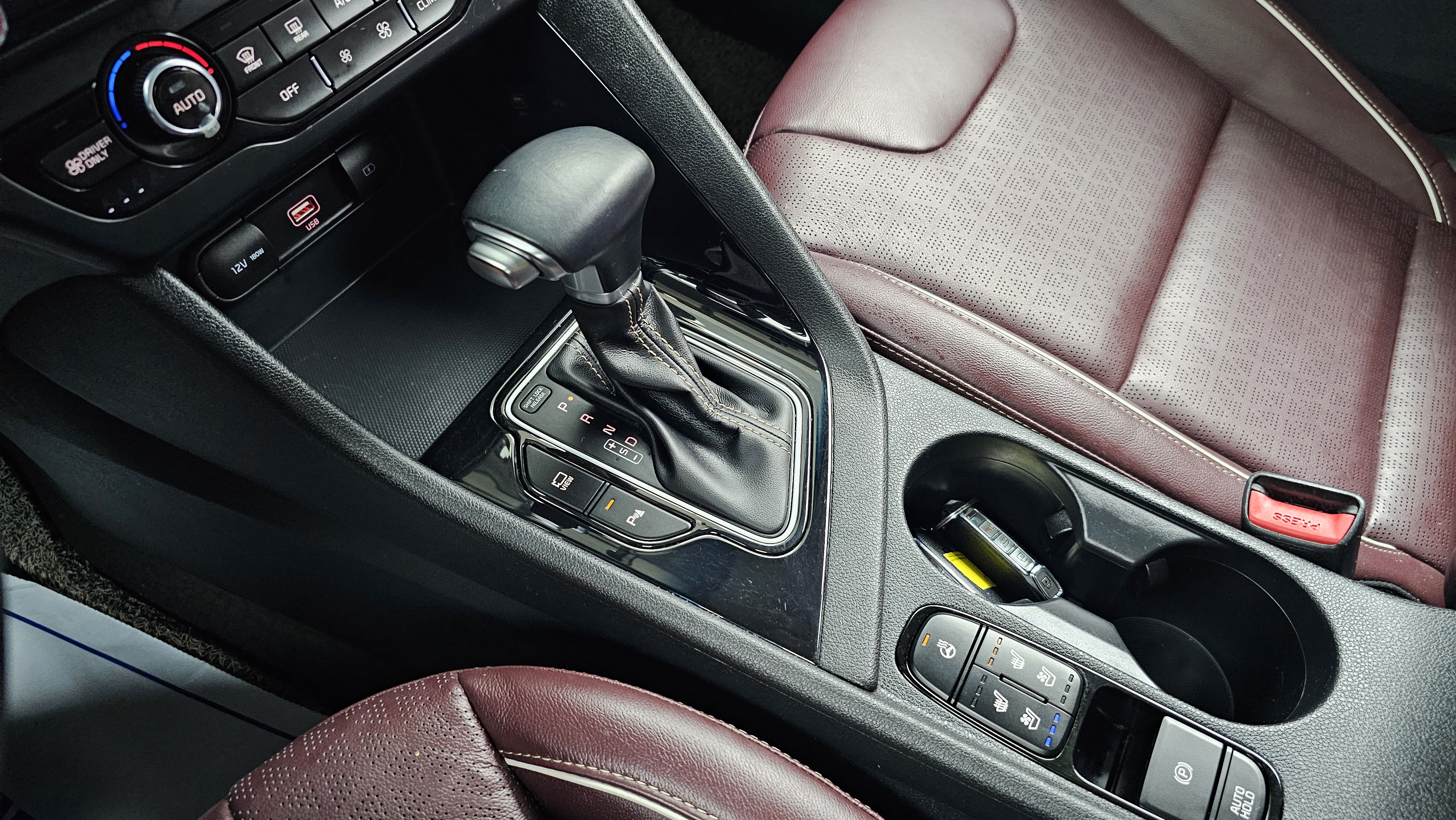 Kia Niro — miniaturë 9
