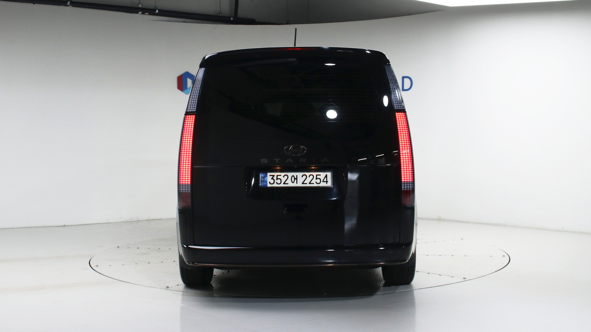 Hyundai Staria — miniaturë 4