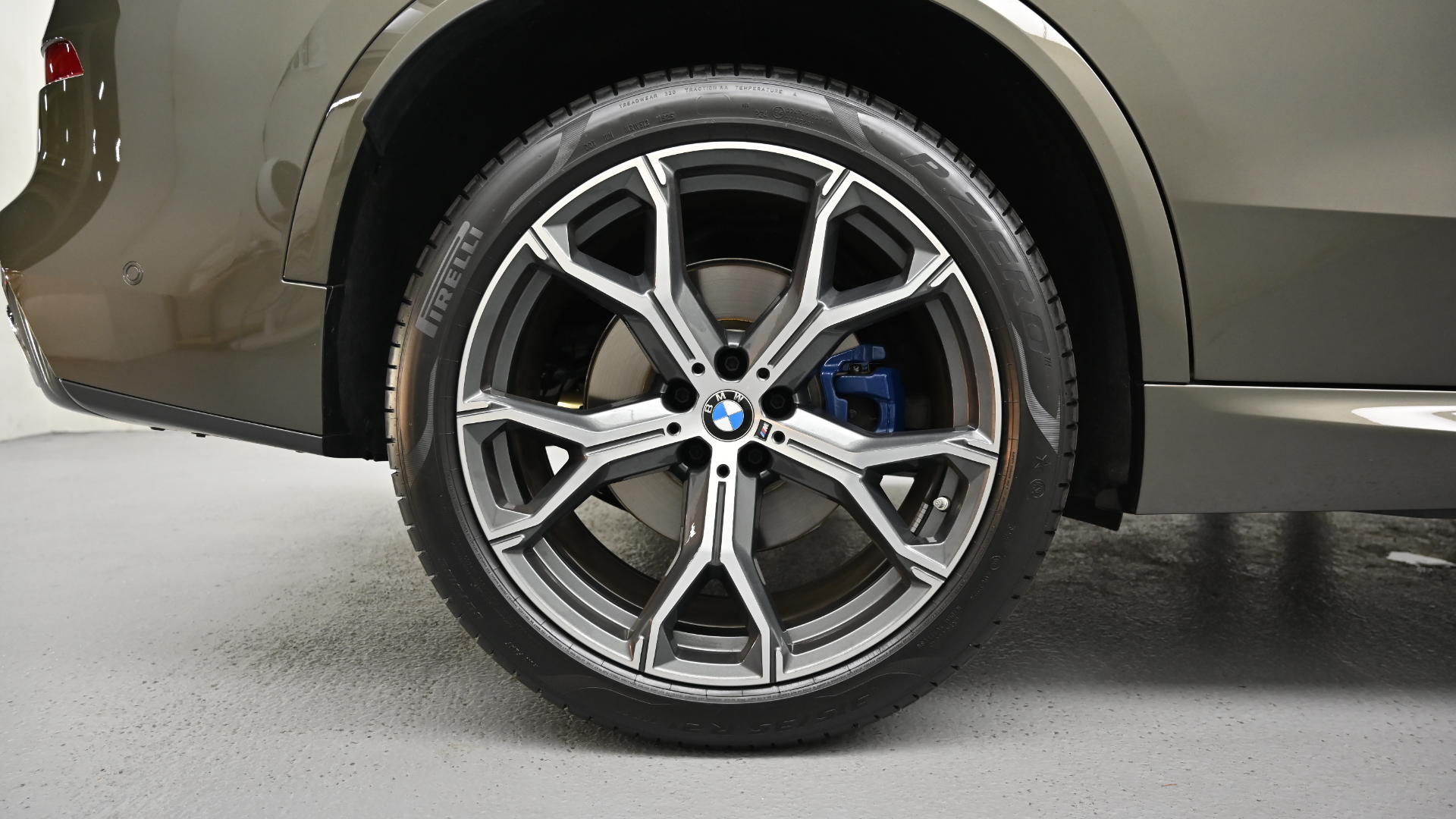 BMW X5 — miniaturë 5