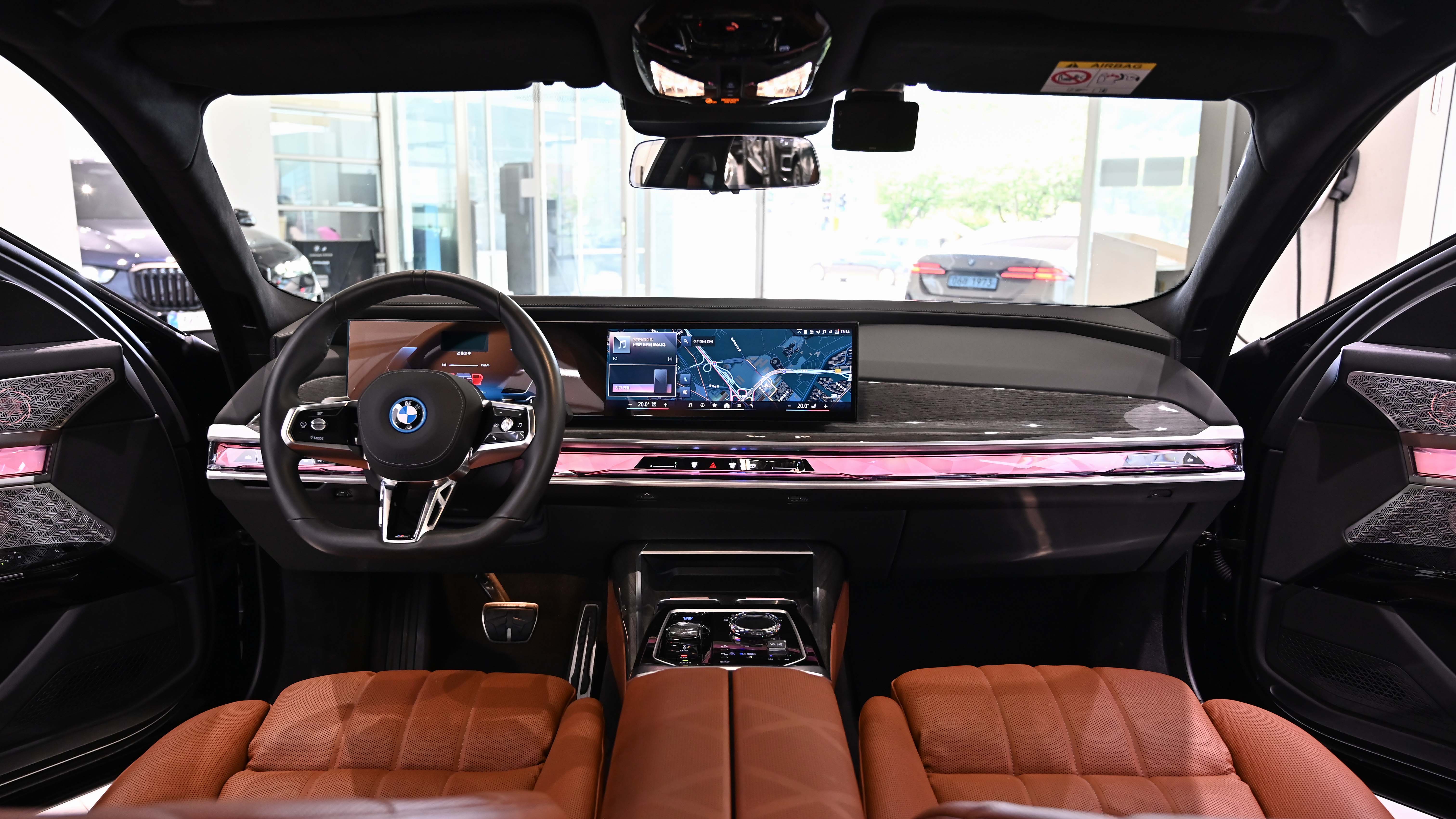 BMW i7 — miniaturë 8