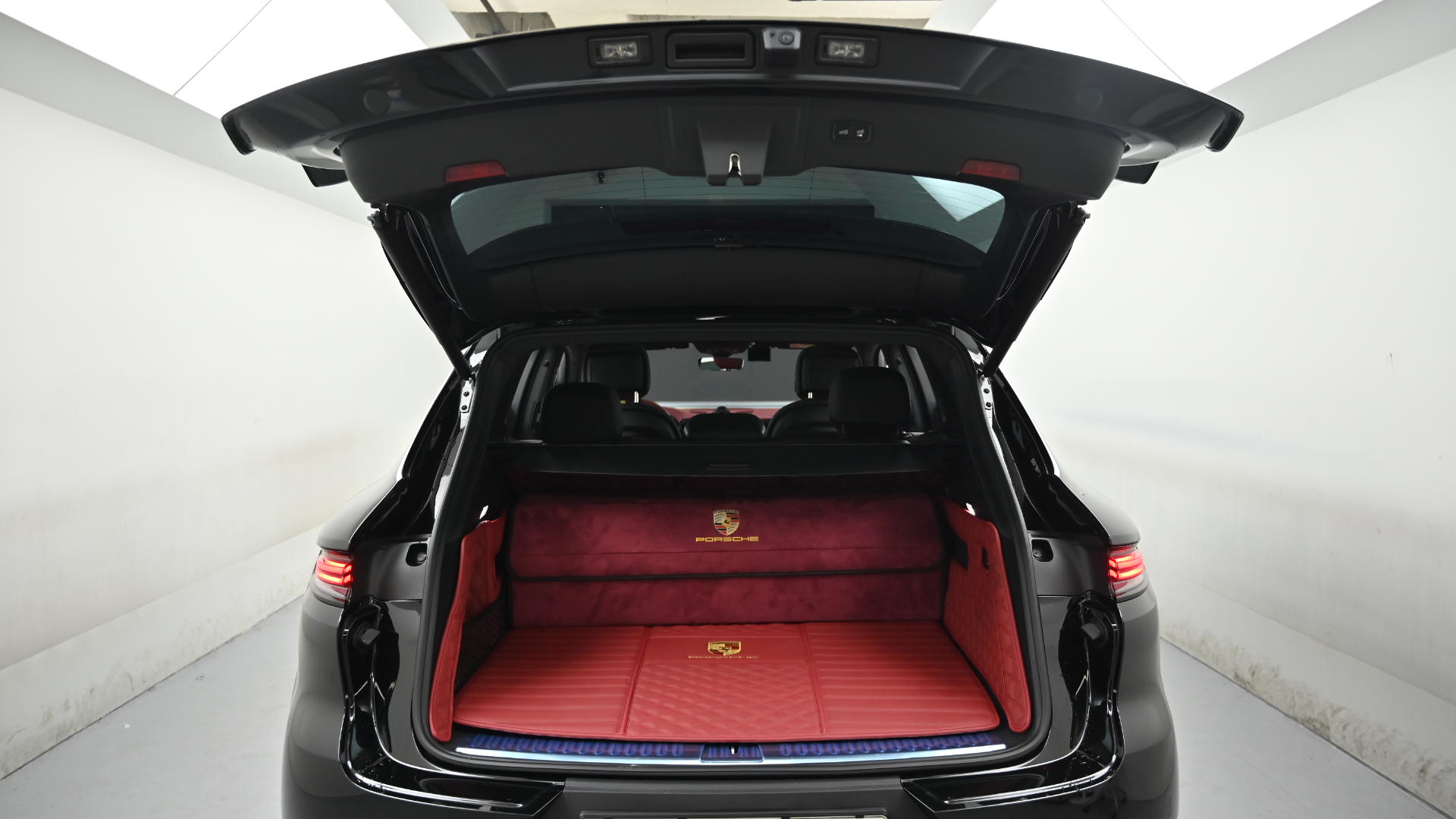 Porsche Cayenne — miniaturë 19