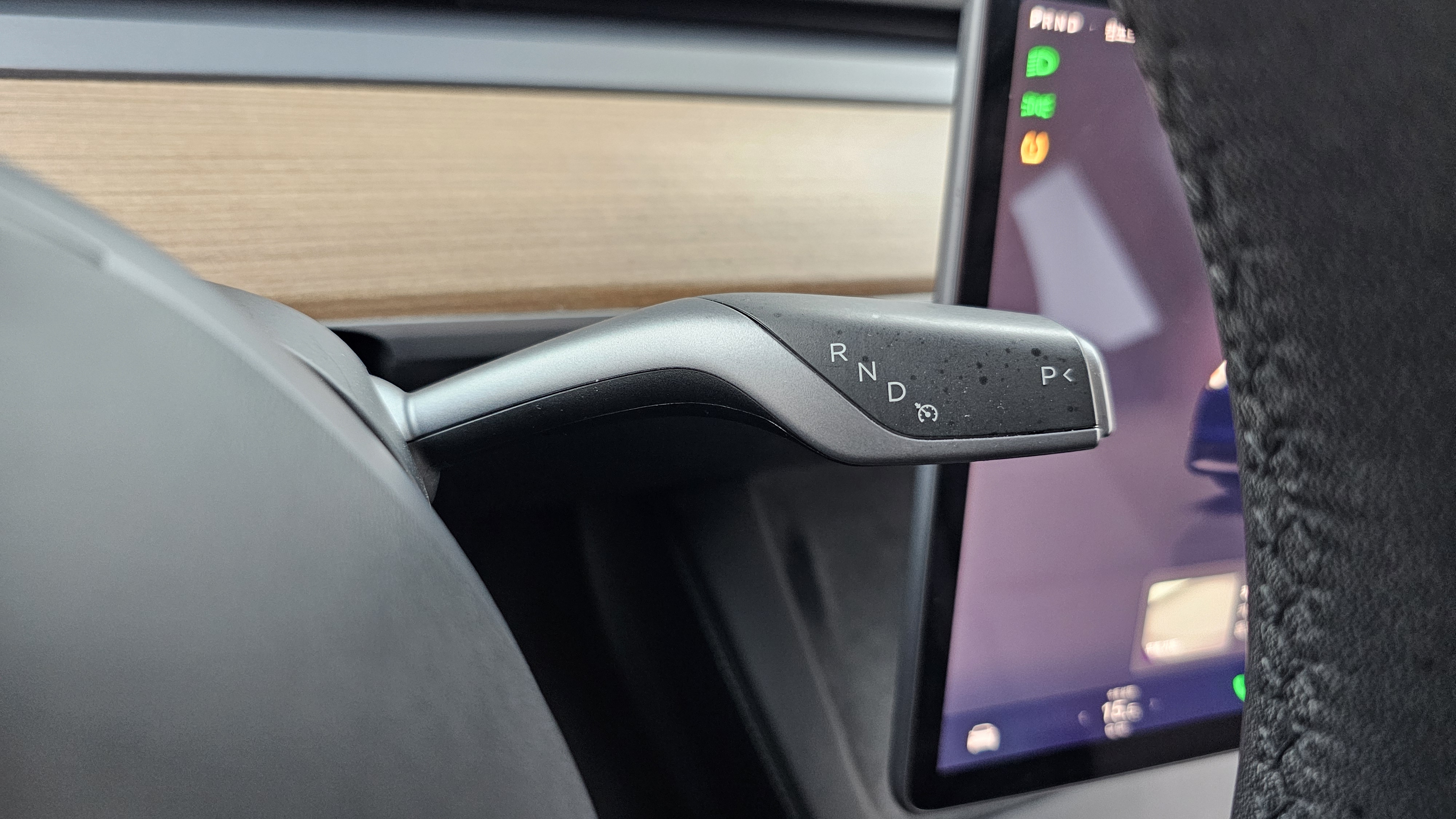 Tesla Model Y — miniaturë 27