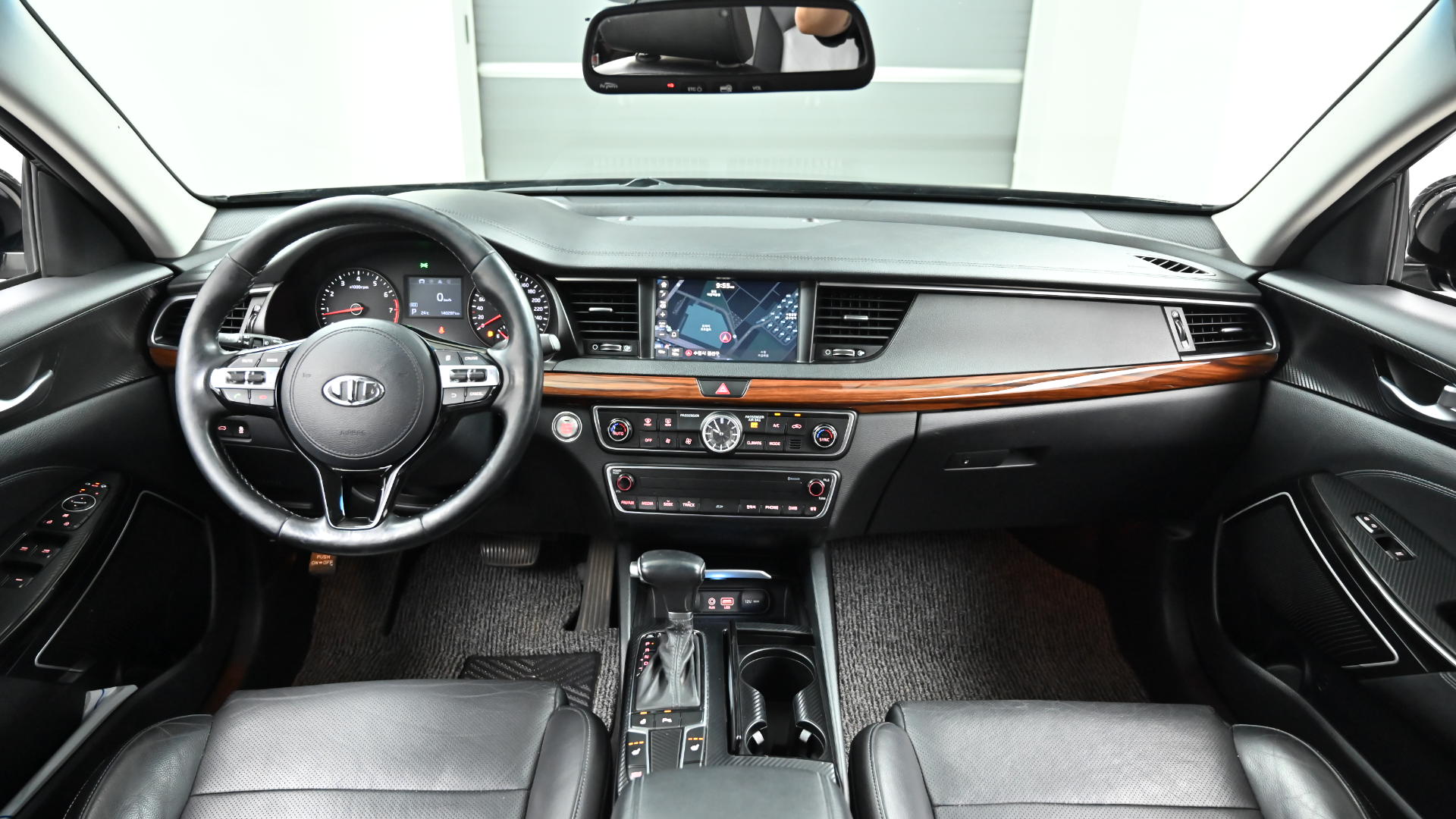 Kia K7 — miniaturë 7