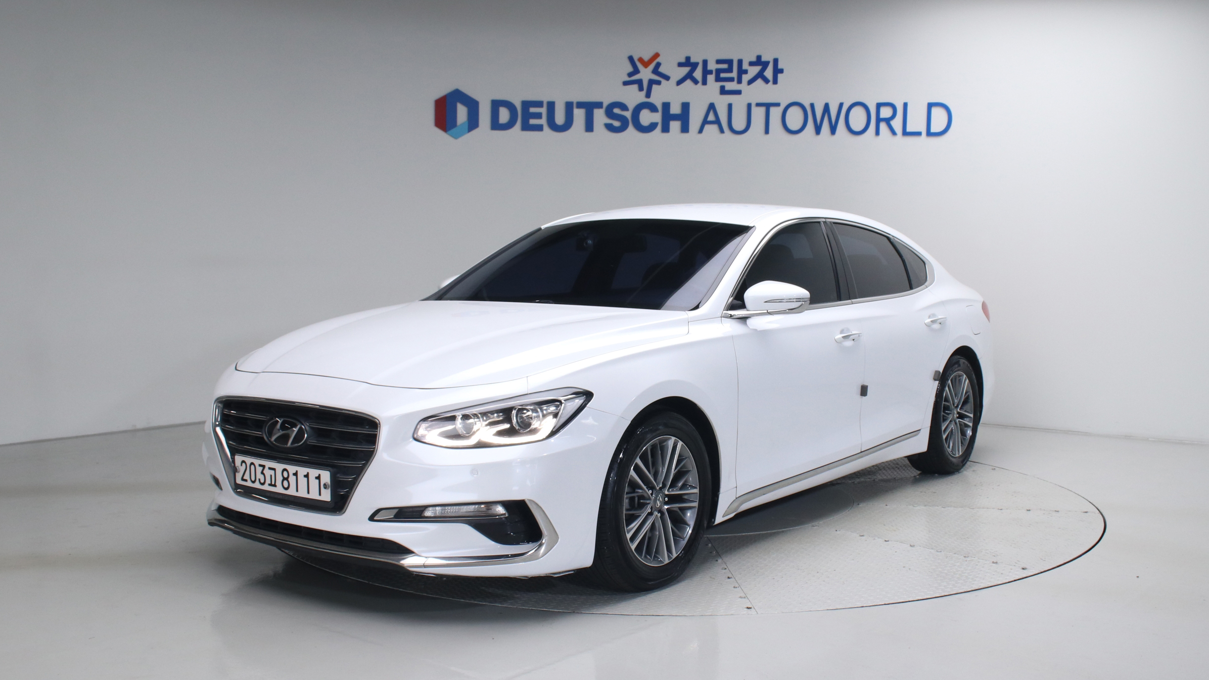 Hyundai Grandeur 3.0 LPi 모던 (렌터카) — foto 1
