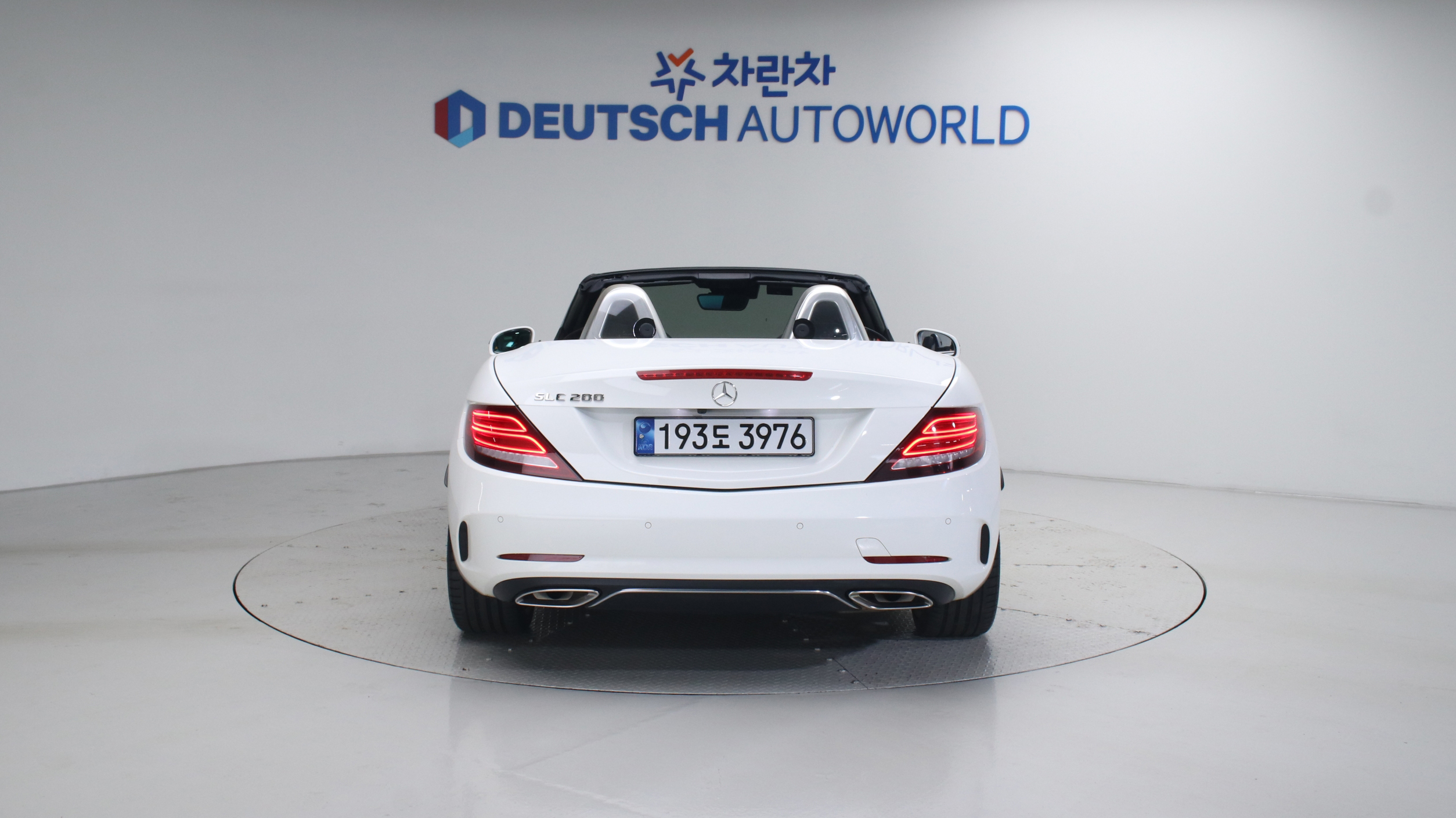 Mercedes SLC-Class R172 SLC200