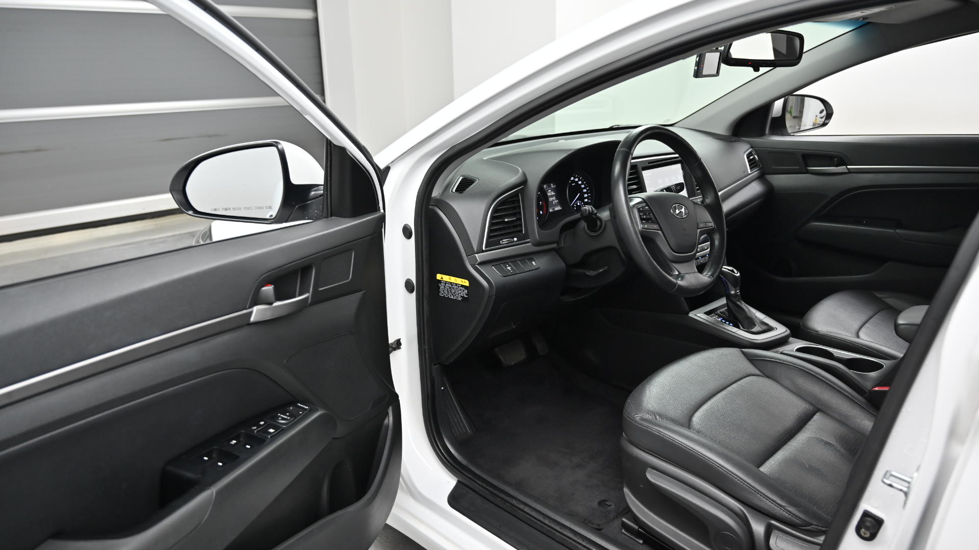 Hyundai Avante — miniaturë 11